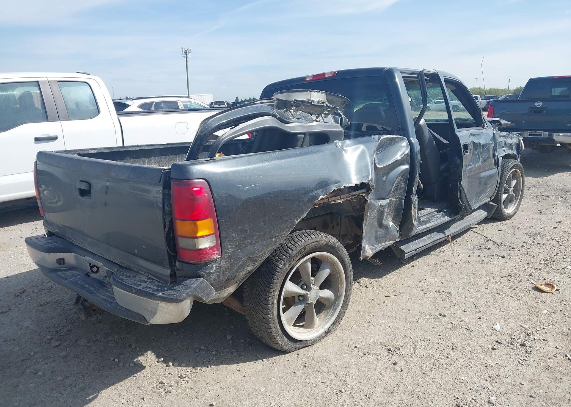 2003 GMC NEW SIERRA C1500
