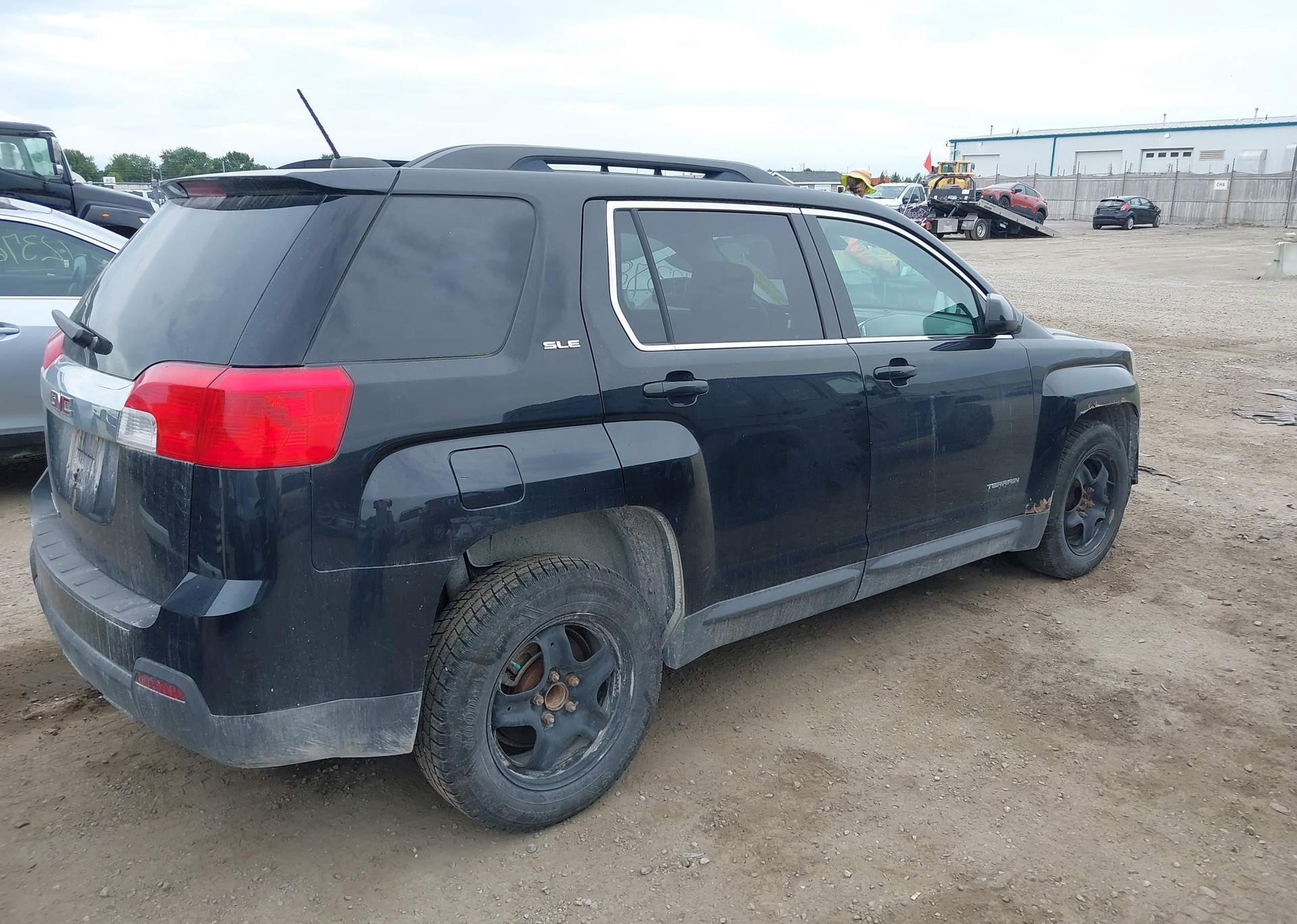 2015 GMC TERRAIN SLE-2