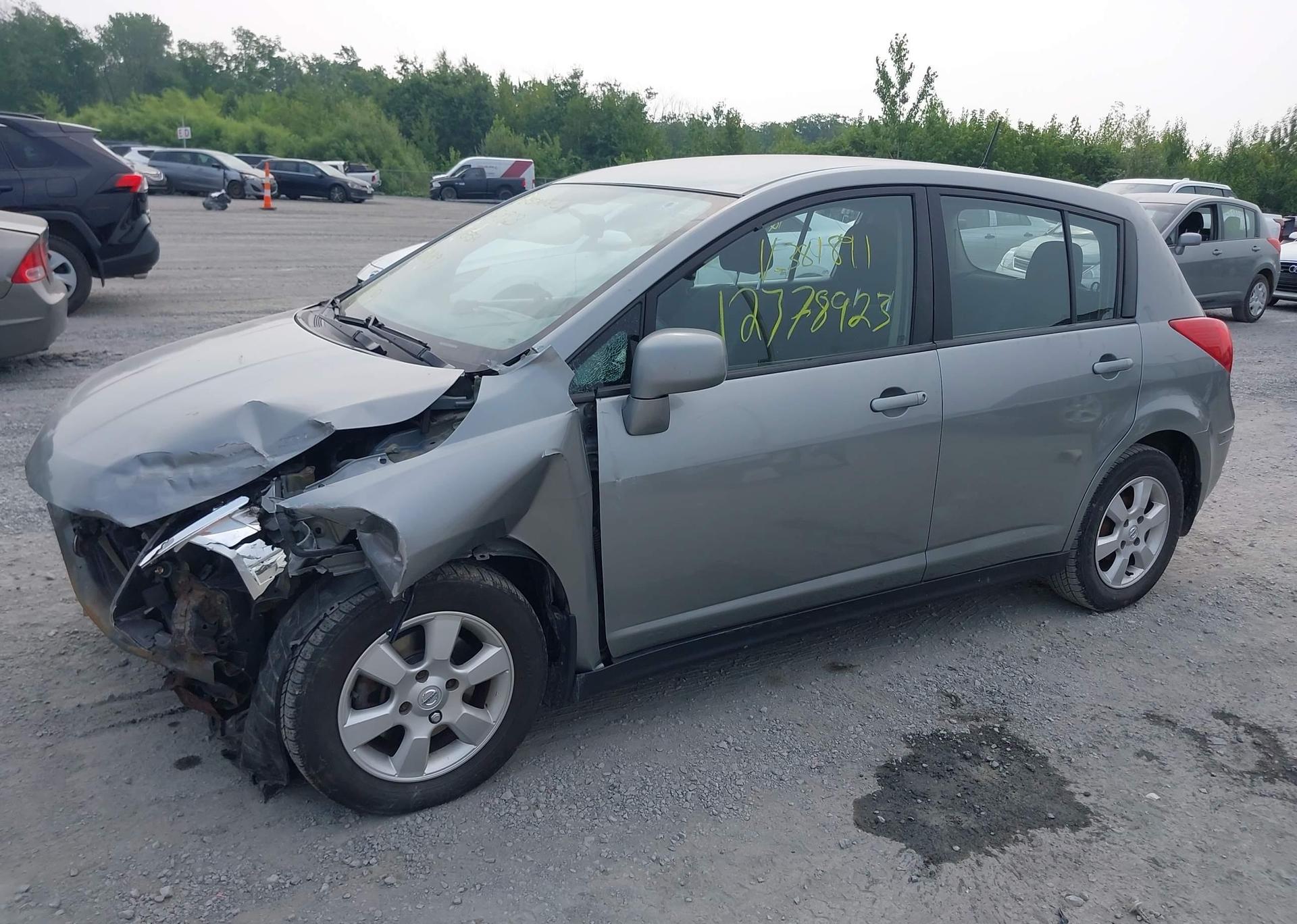 2012 NISSAN VERSA S