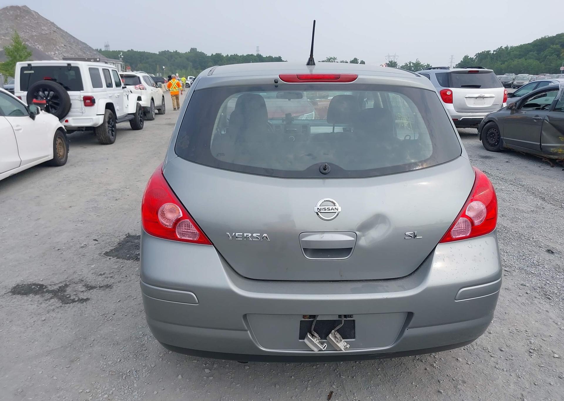 2012 NISSAN VERSA S