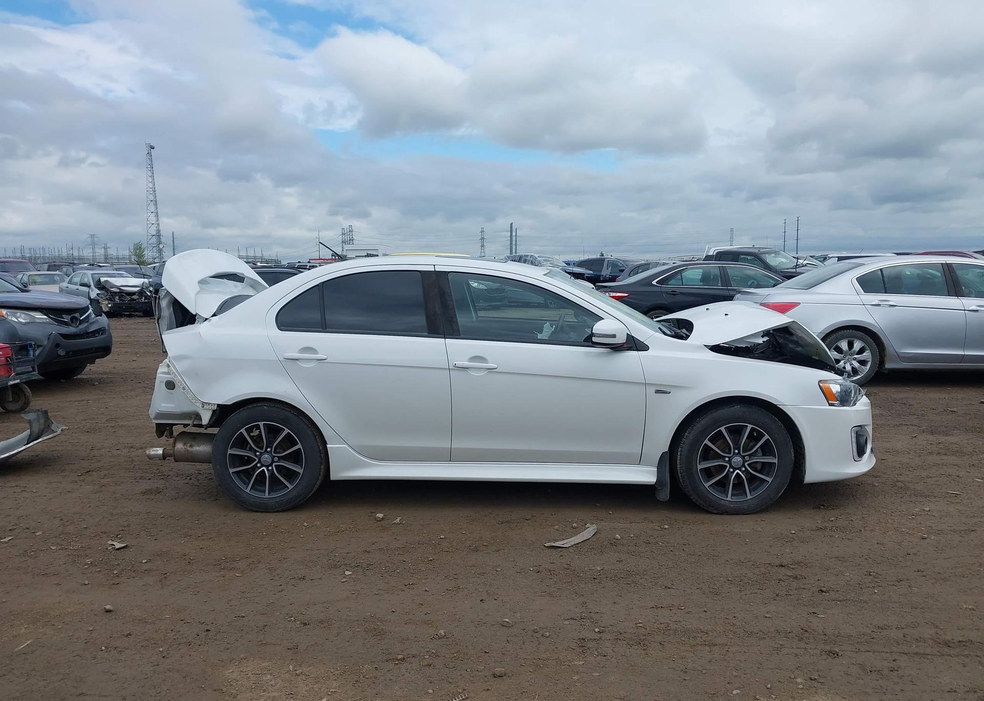 2017 MITSUBISHI LANCER ES
