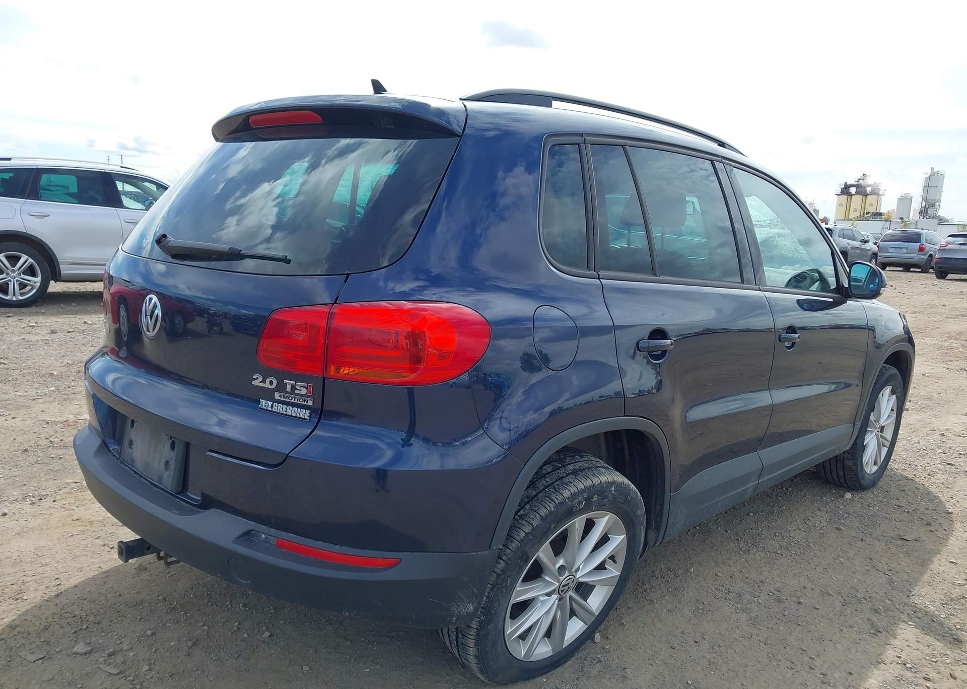 2015 VOLKSWAGEN TIGUAN COMFORTLINE