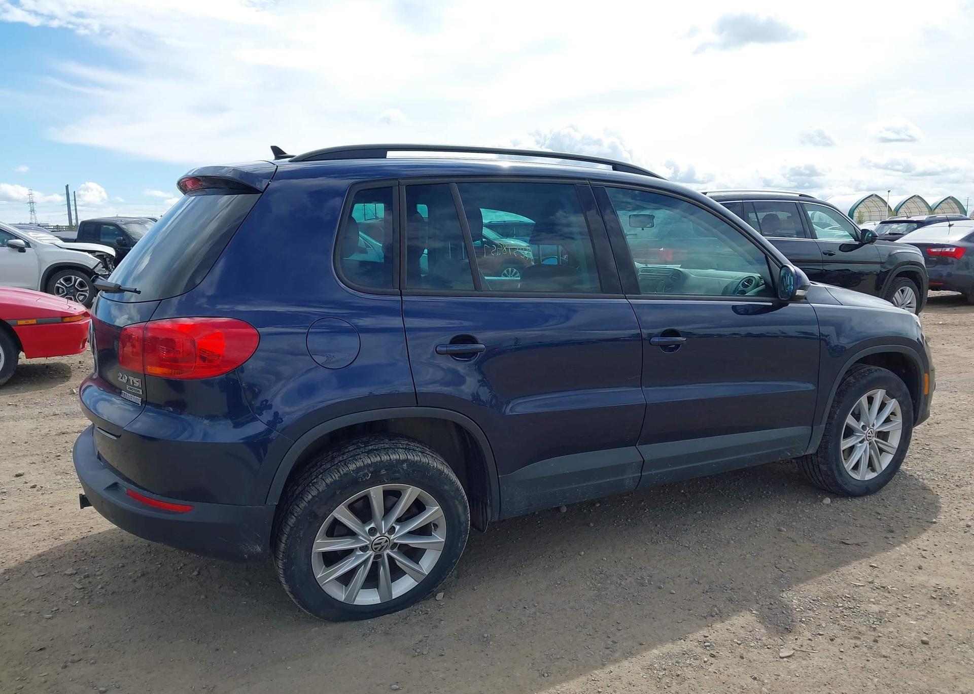 2015 VOLKSWAGEN TIGUAN COMFORTLINE