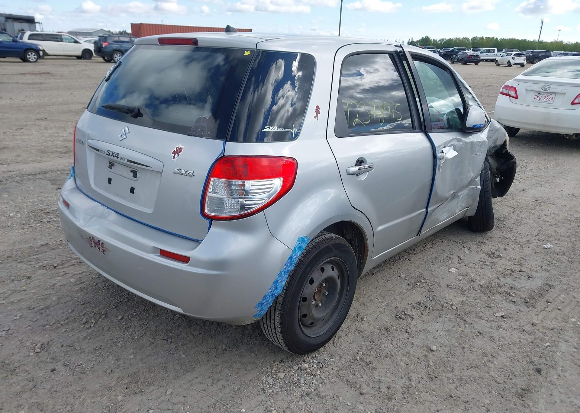 2009 SUZUKI SX4