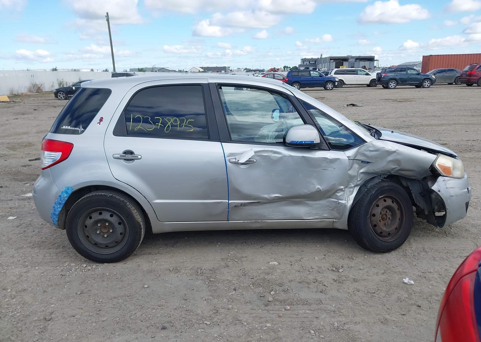 2009 SUZUKI SX4