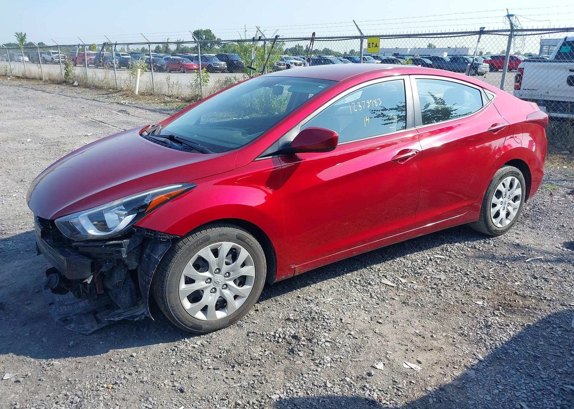 2014 HYUNDAI ELANTRA SE
