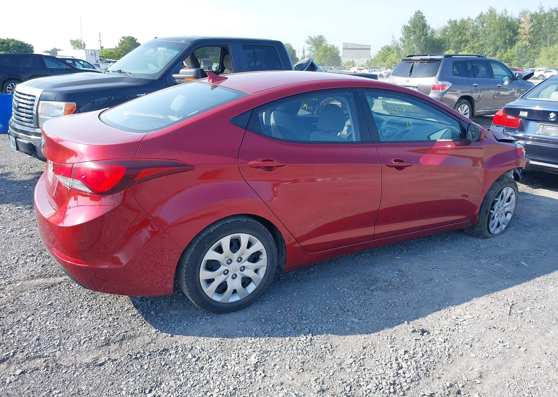 2014 HYUNDAI ELANTRA SE