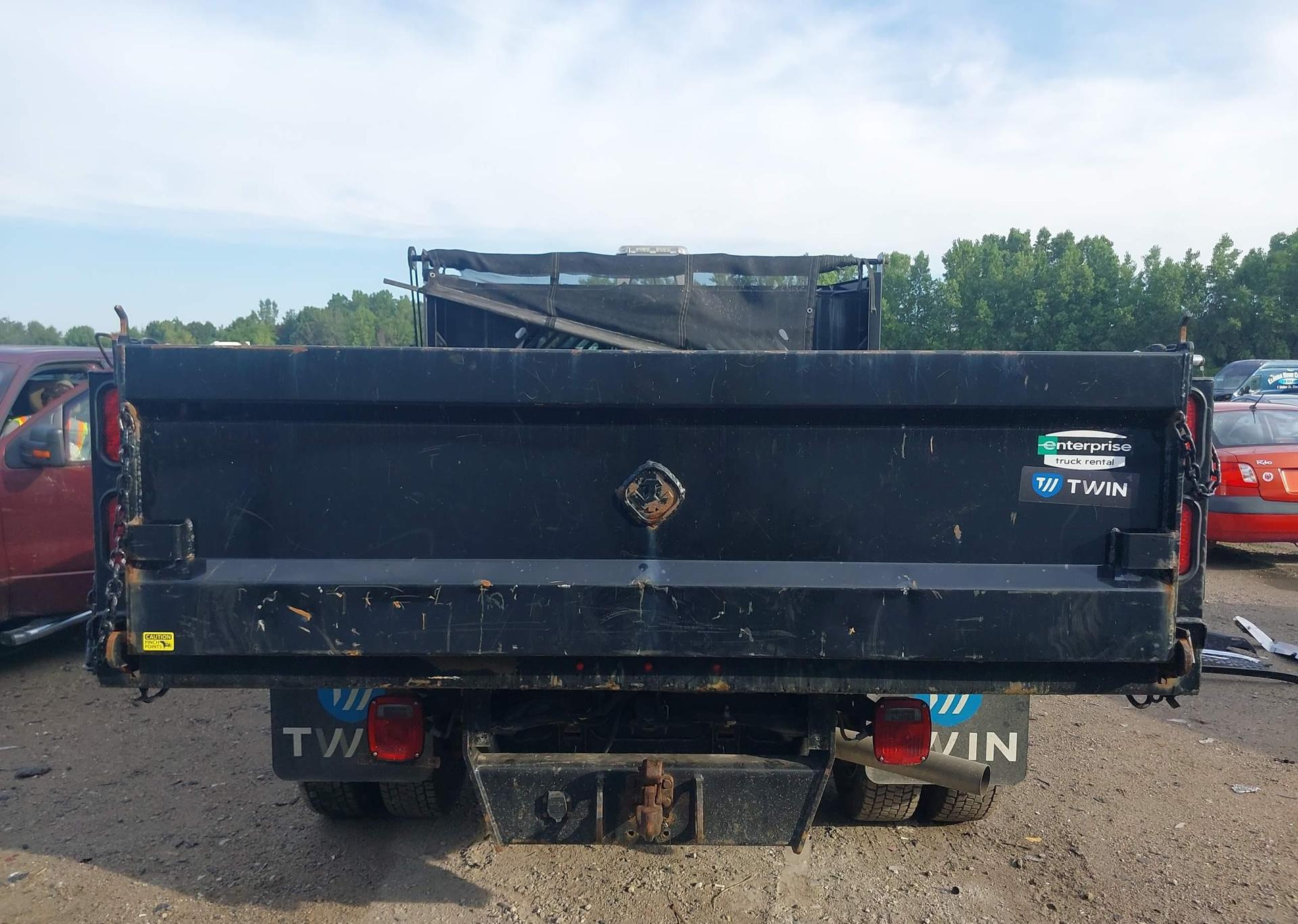 2022 FORD F-550 CHASSIS XL