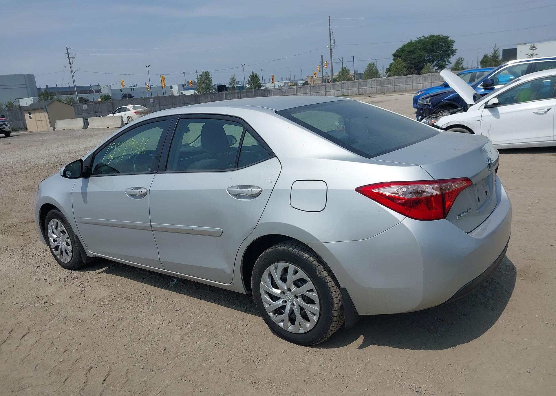 2017 TOYOTA COROLLA LE