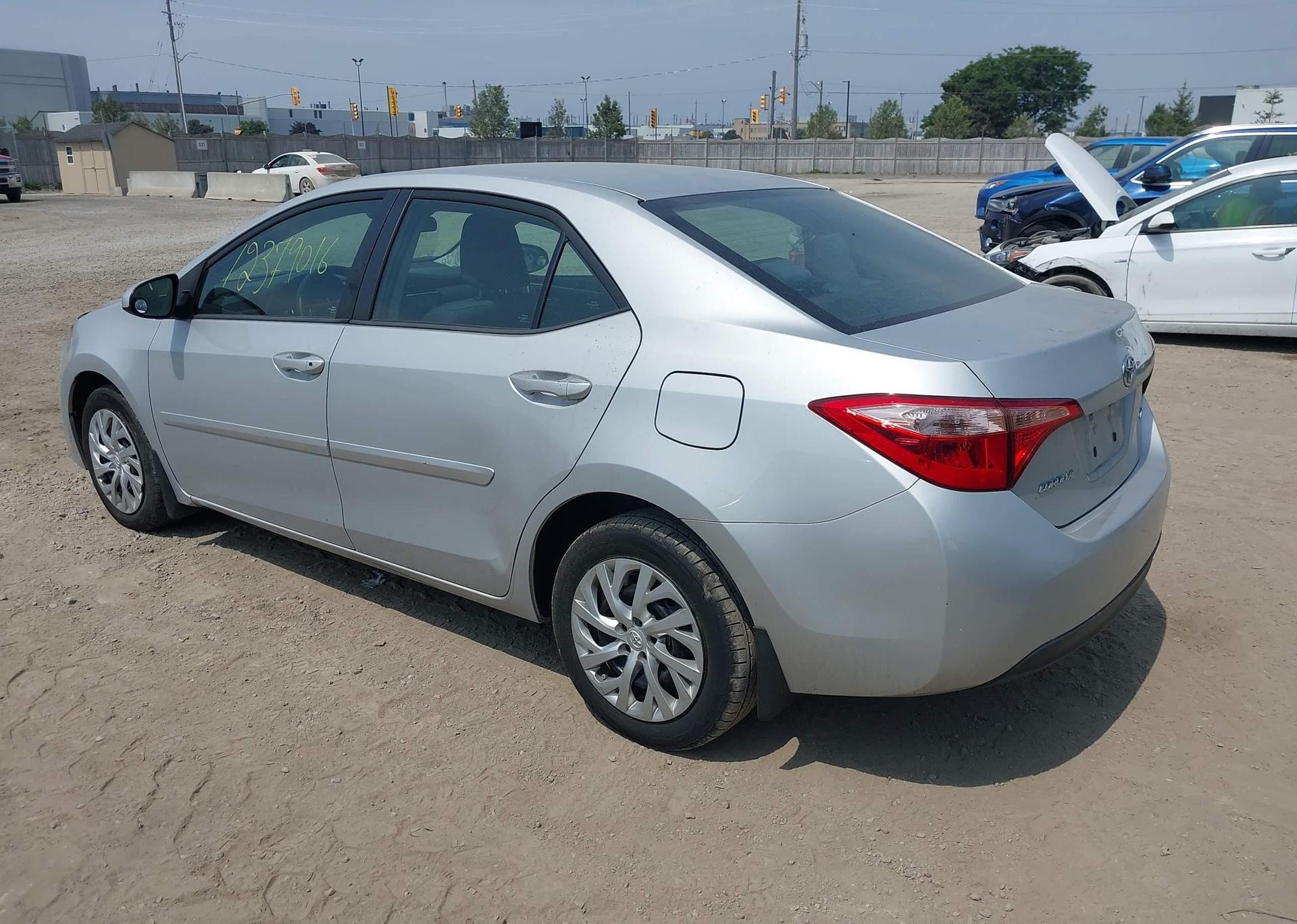 2017 TOYOTA COROLLA LE