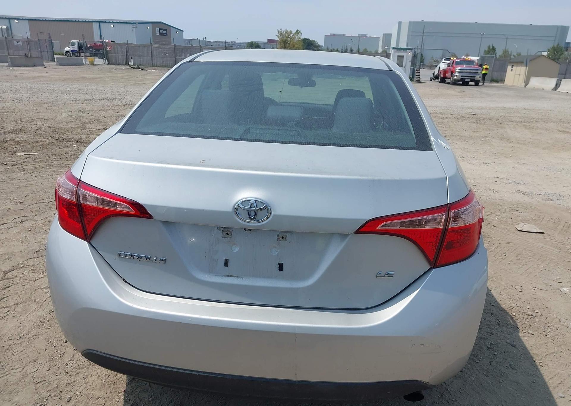 2017 TOYOTA COROLLA LE