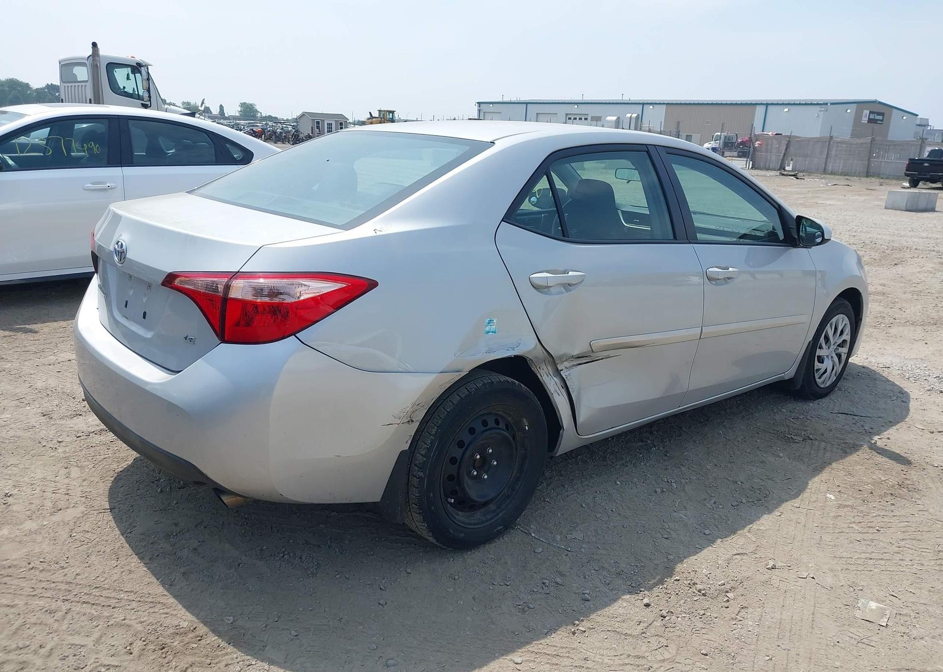 2017 TOYOTA COROLLA LE