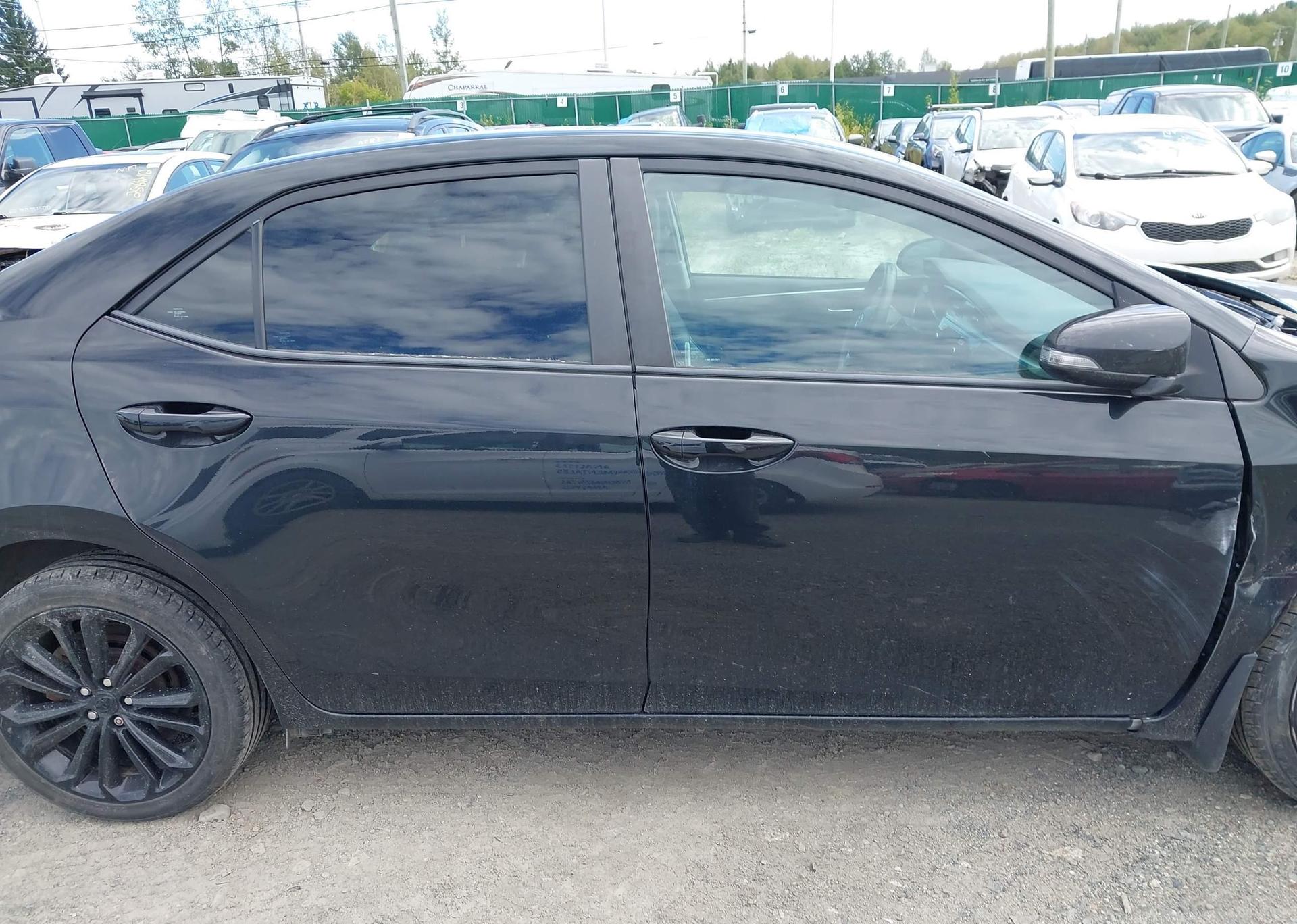 2016 TOYOTA COROLLA S