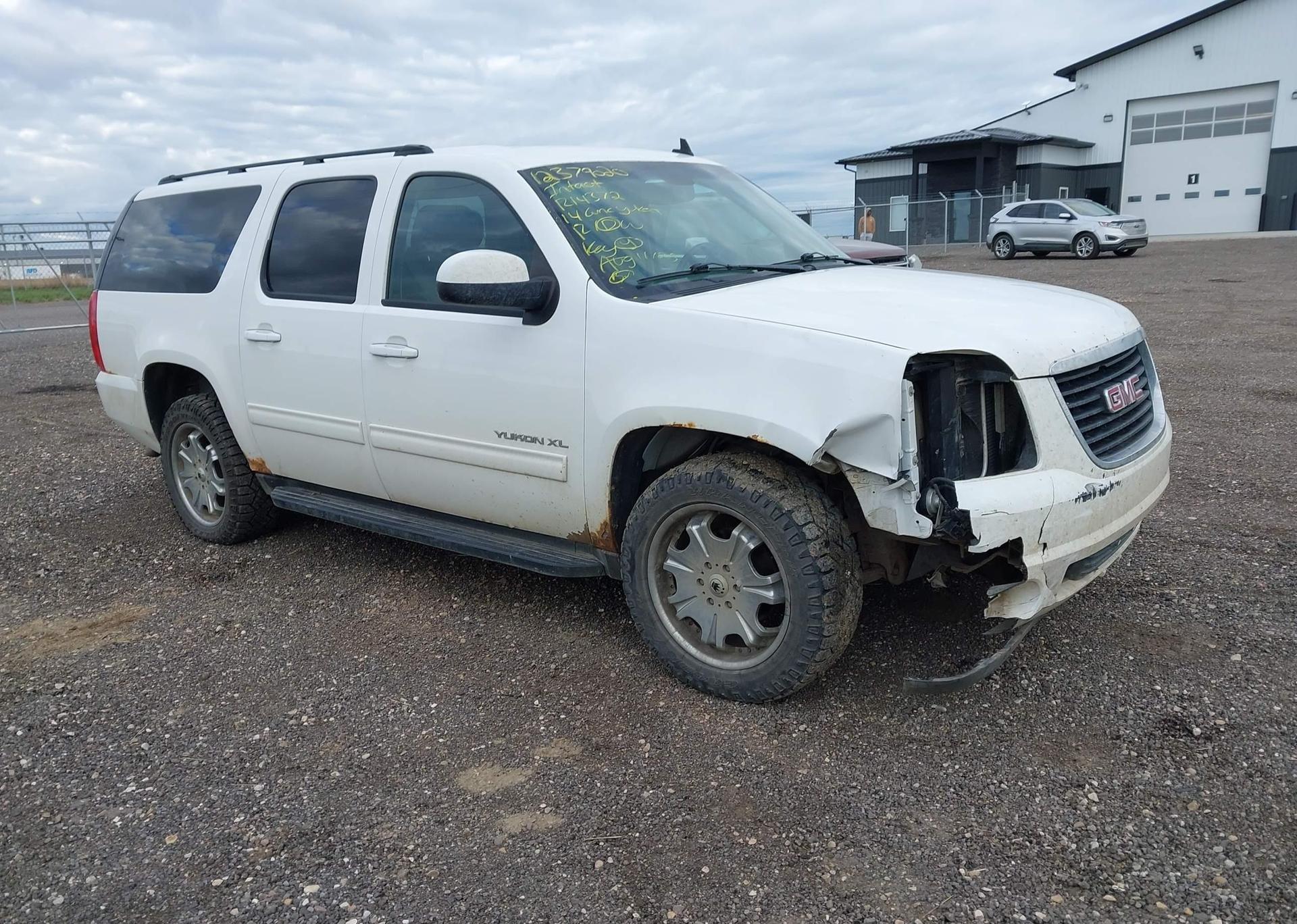 2014 GMC YUKON XL 1500 SLE