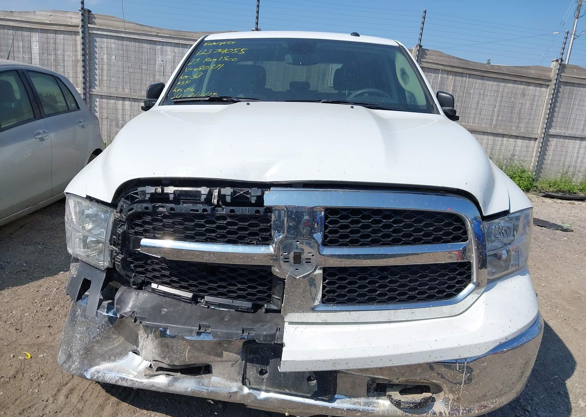 2023 RAM 1500 CLASSIC SLT