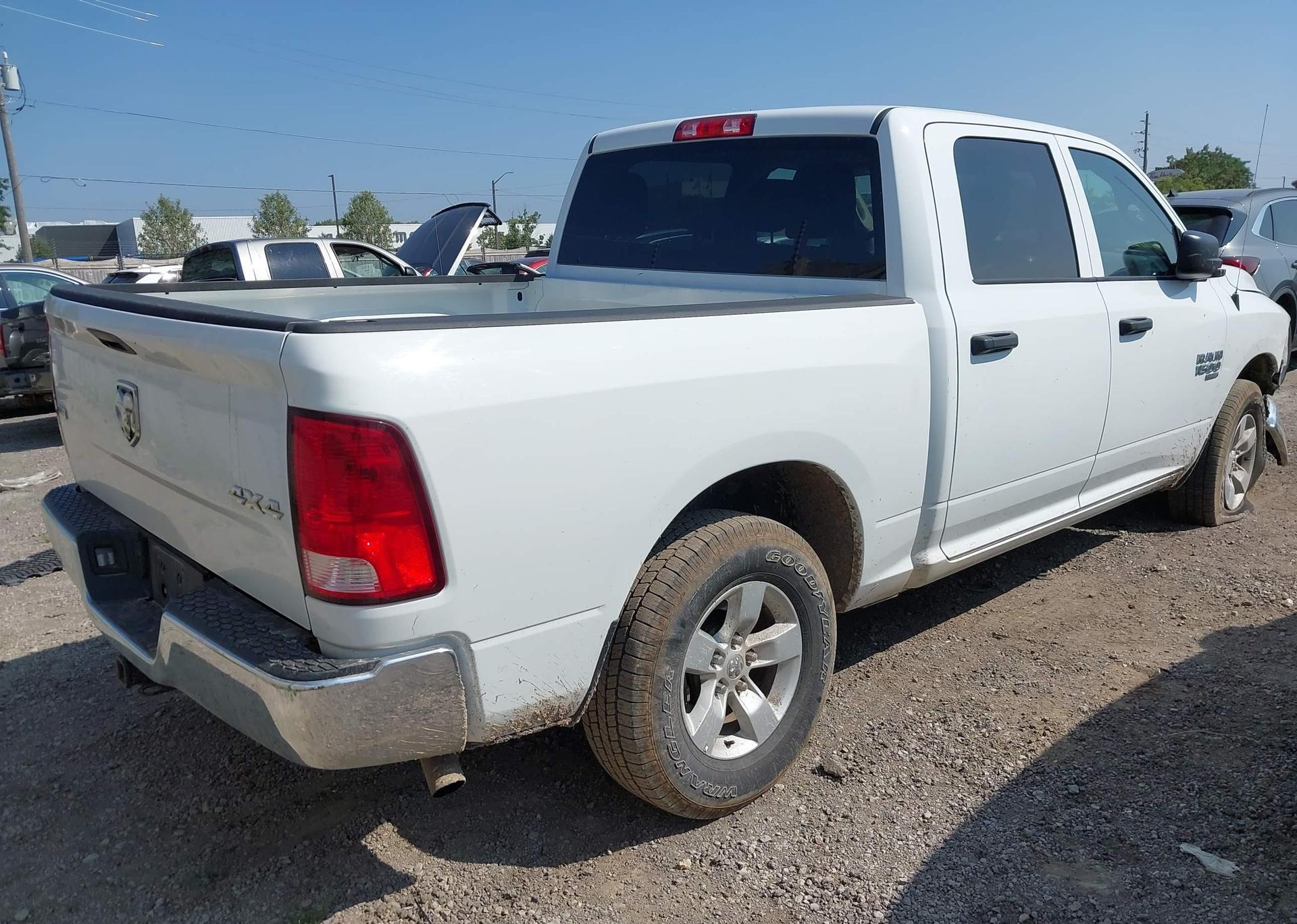 2023 RAM 1500 CLASSIC SLT