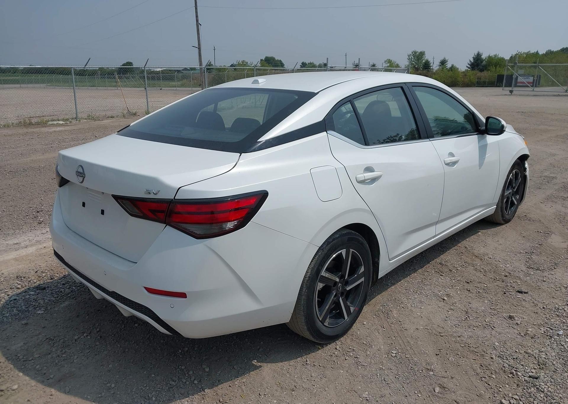 2024 NISSAN SENTRA SV