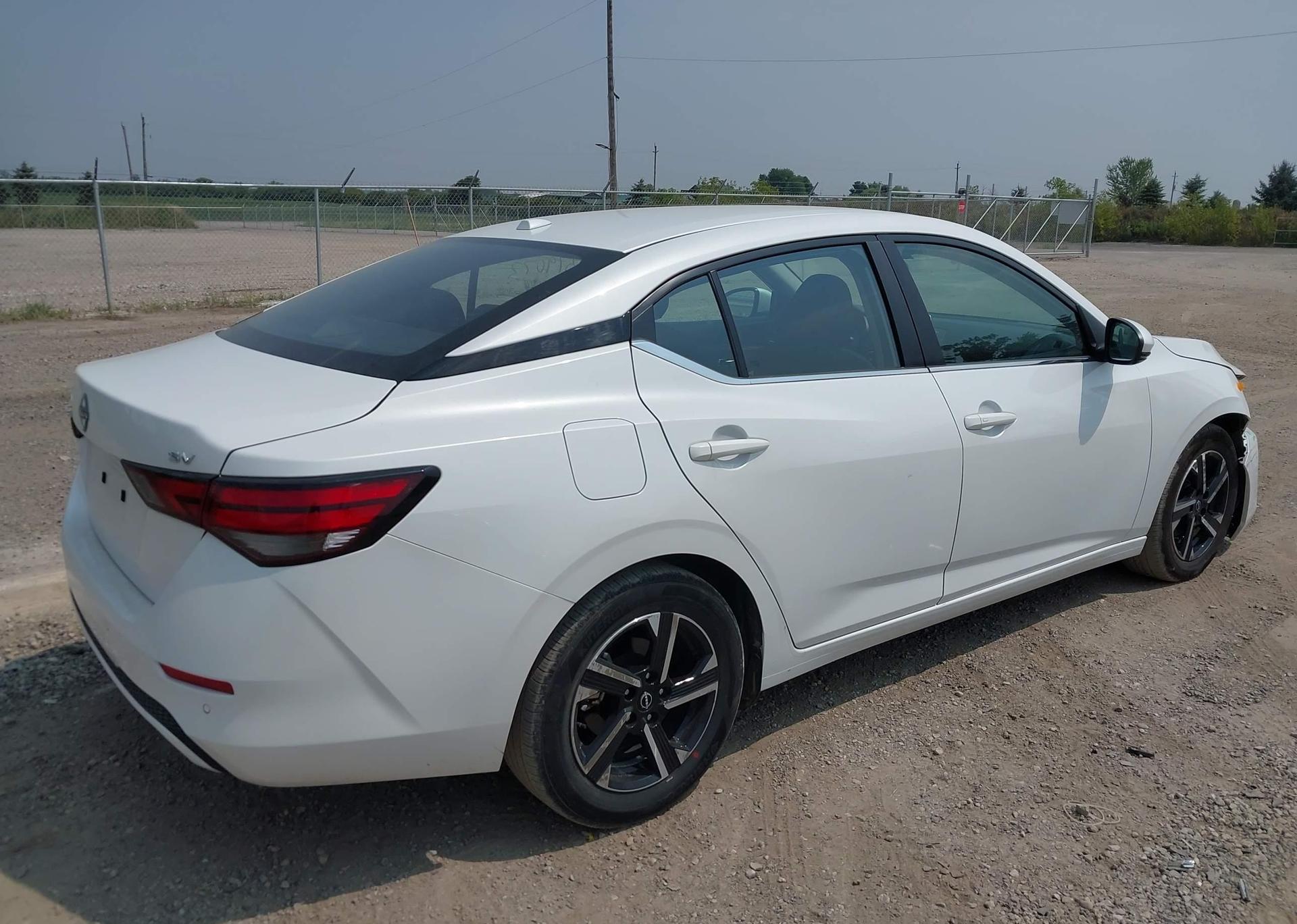 2024 NISSAN SENTRA SV