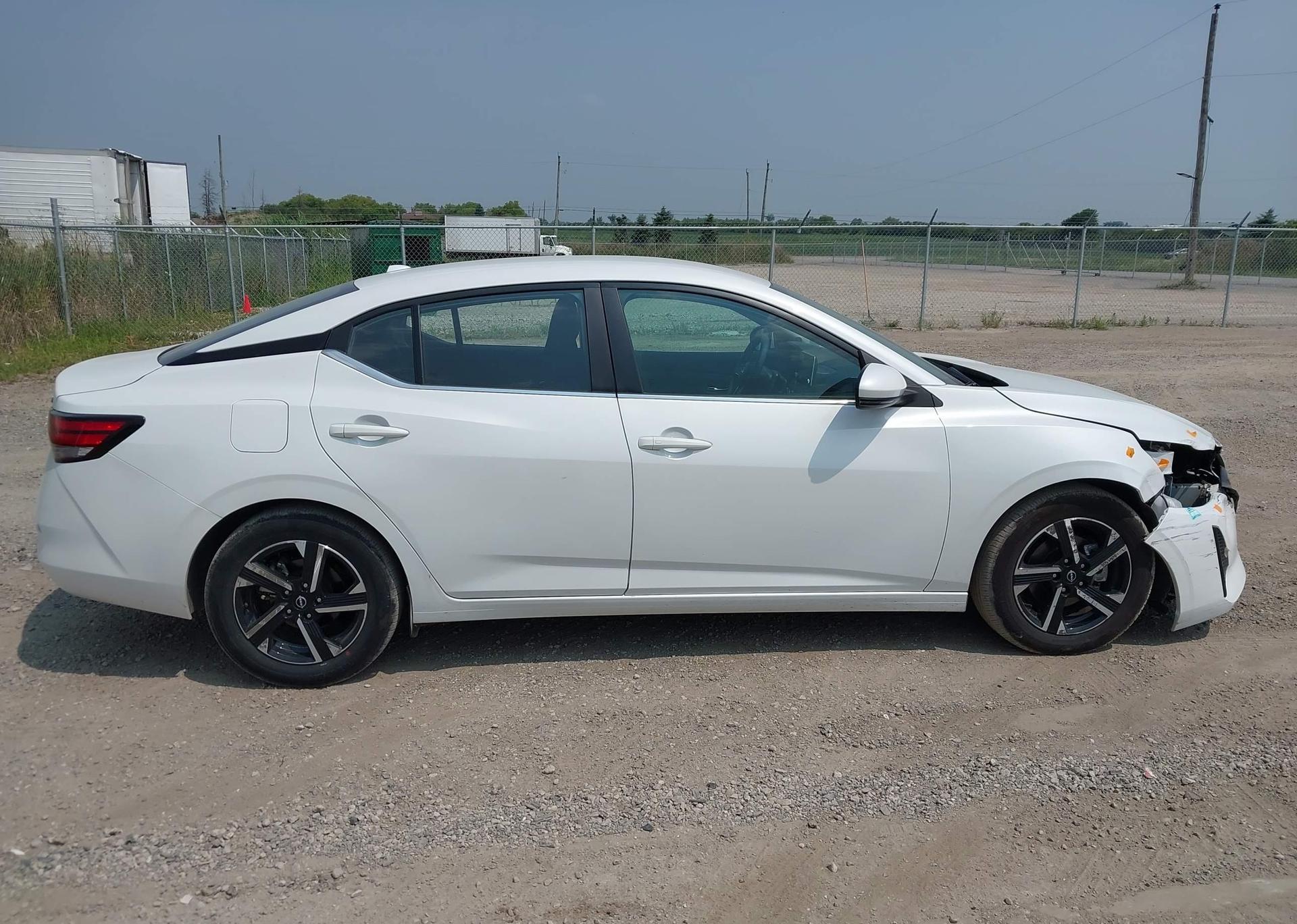 2024 NISSAN SENTRA SV
