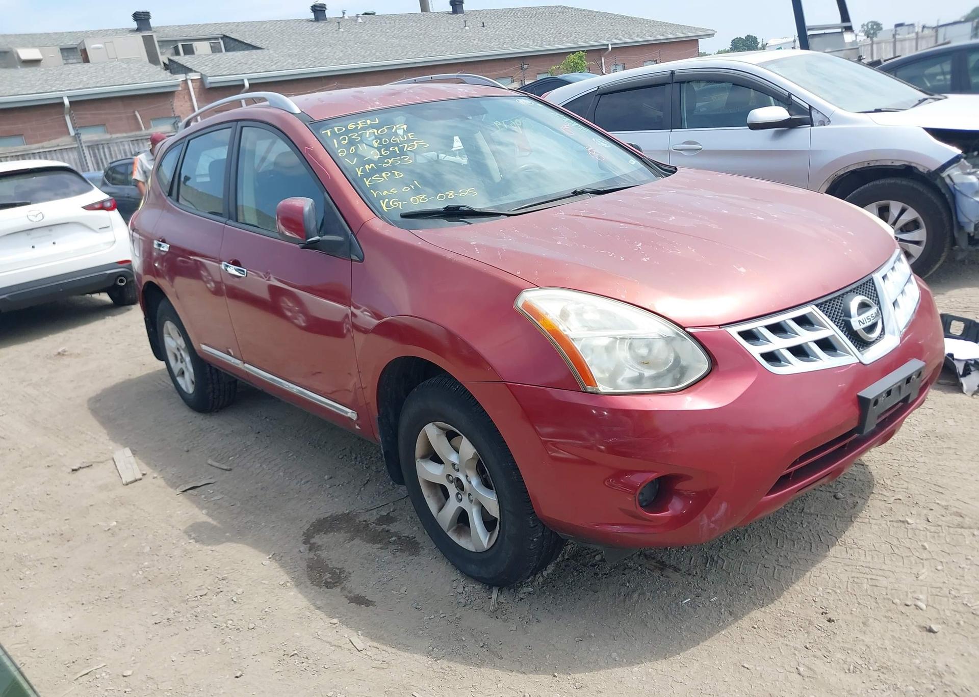 2011 NISSAN ROGUE S