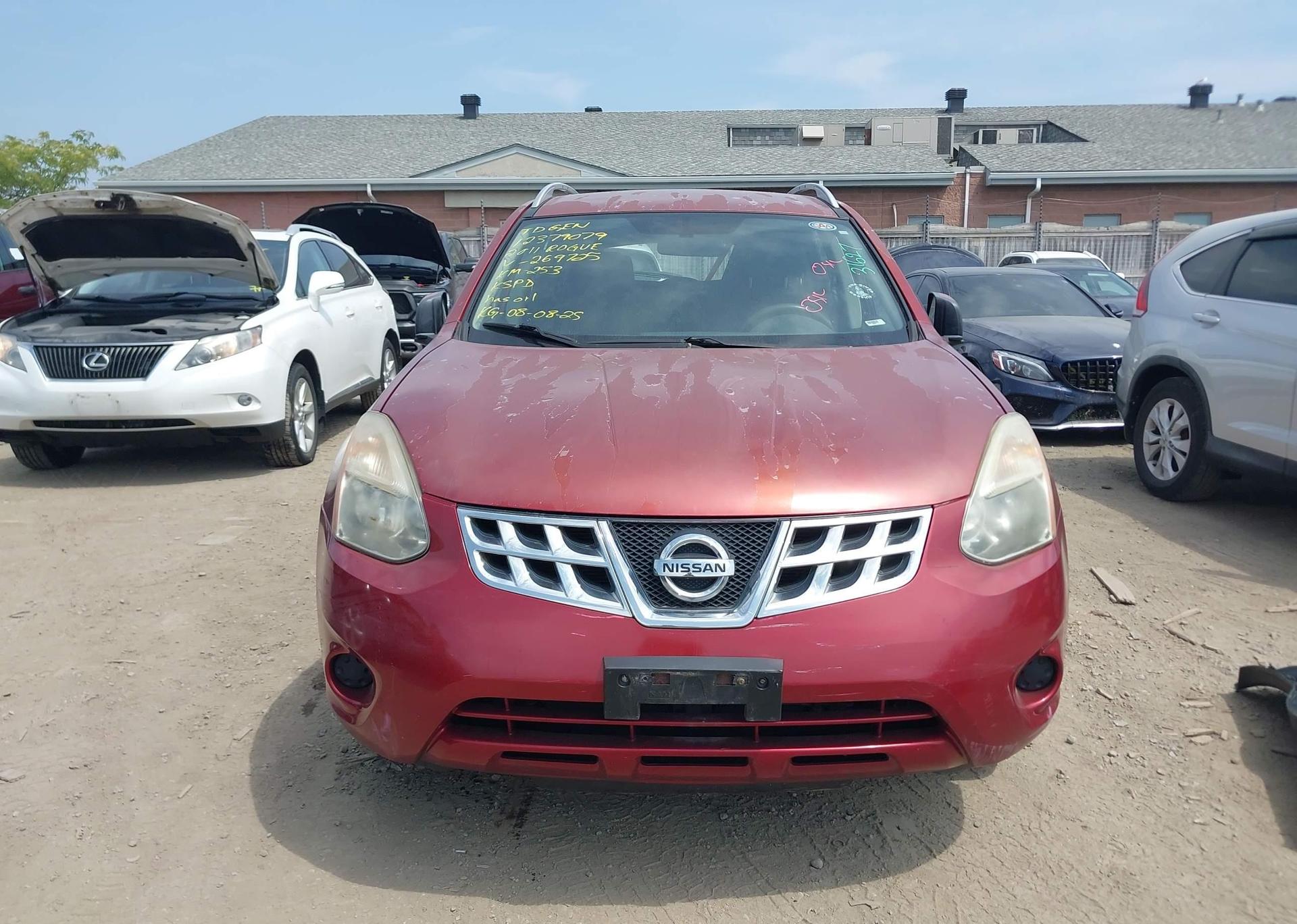 2011 NISSAN ROGUE S