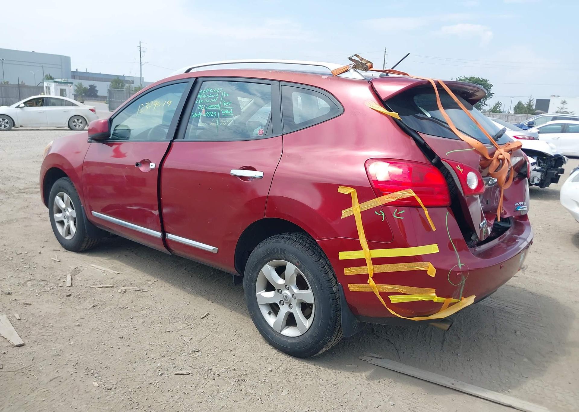 2011 NISSAN ROGUE S