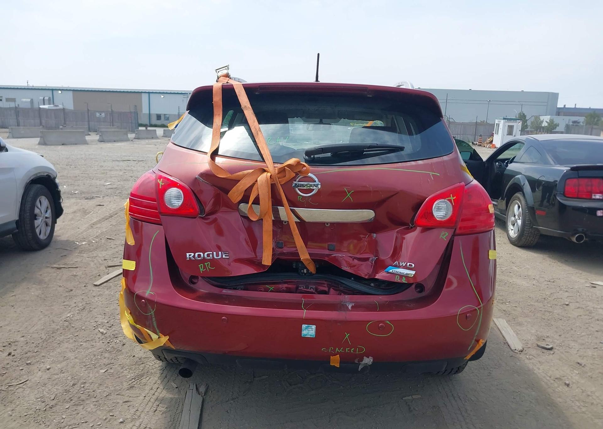2011 NISSAN ROGUE S