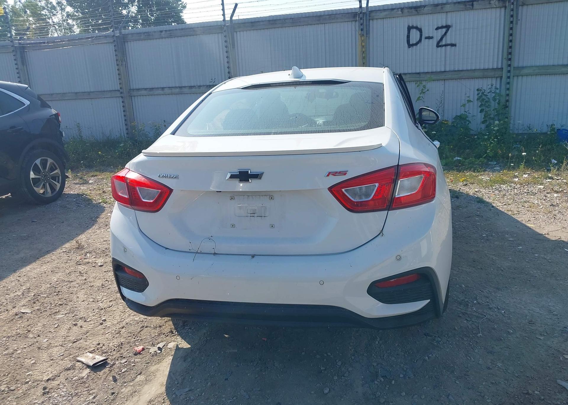 2019 CHEVROLET CRUZE LT