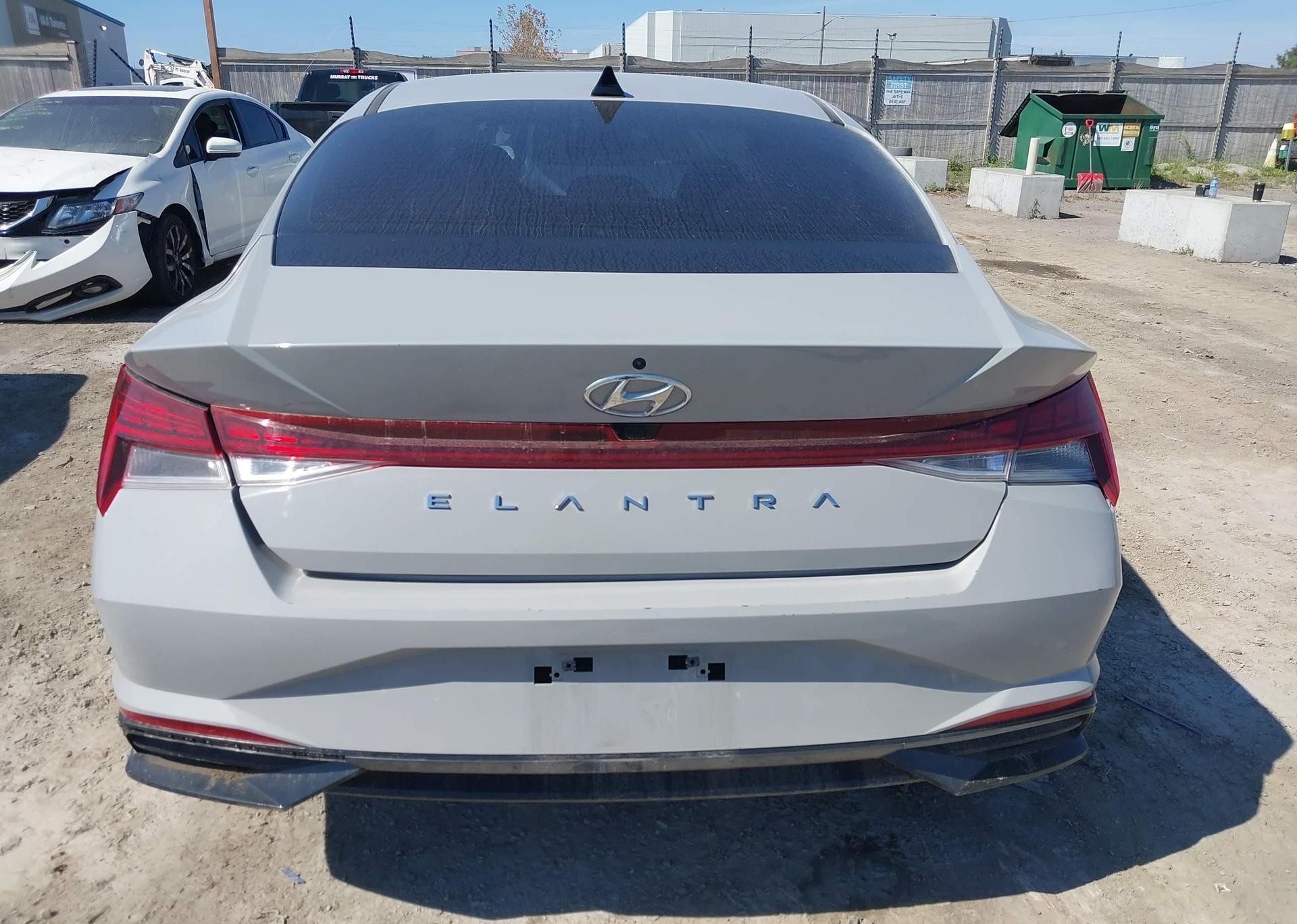 2023 HYUNDAI ELANTRA