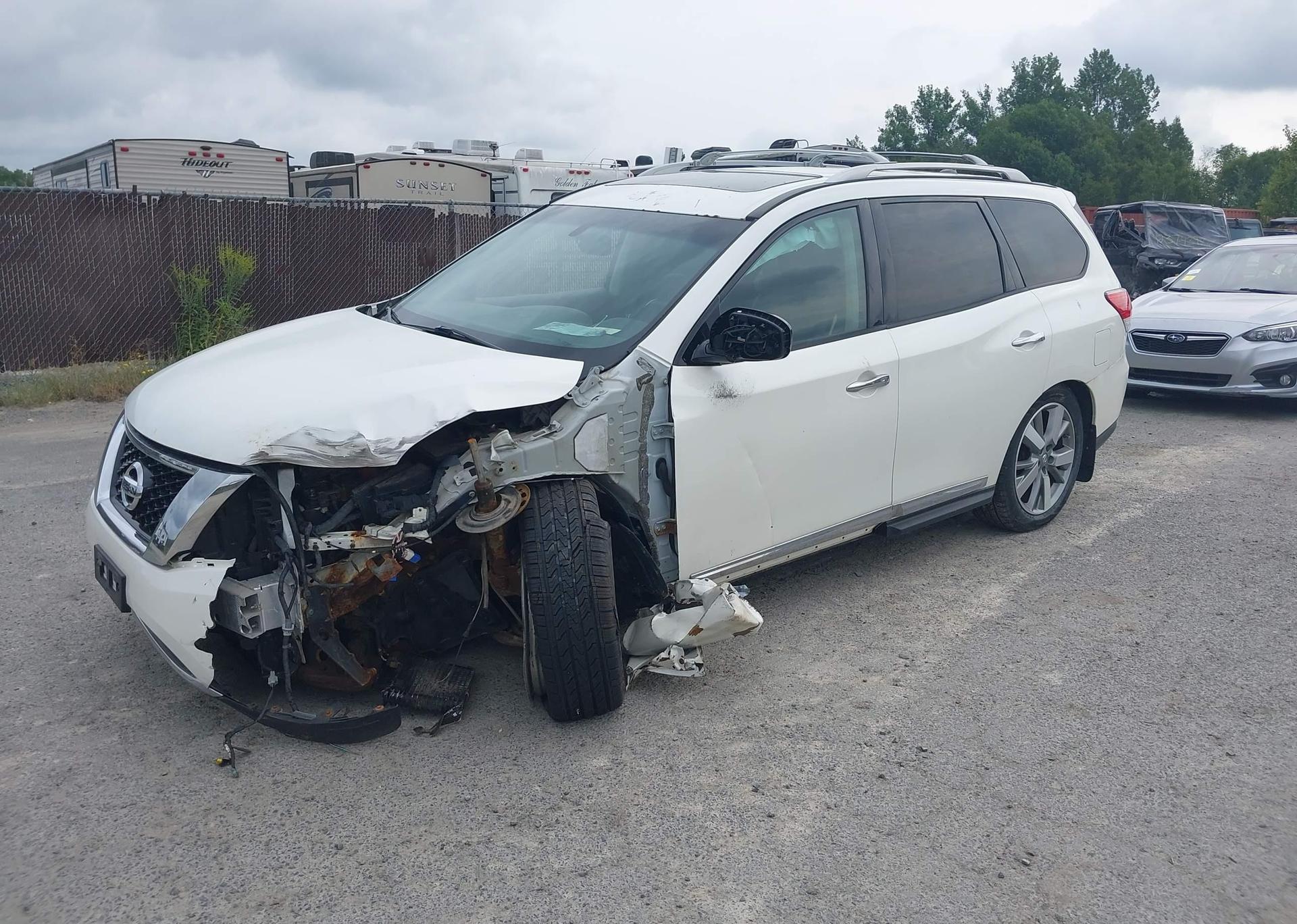 2015 NISSAN PATHFINDER PLATINUM