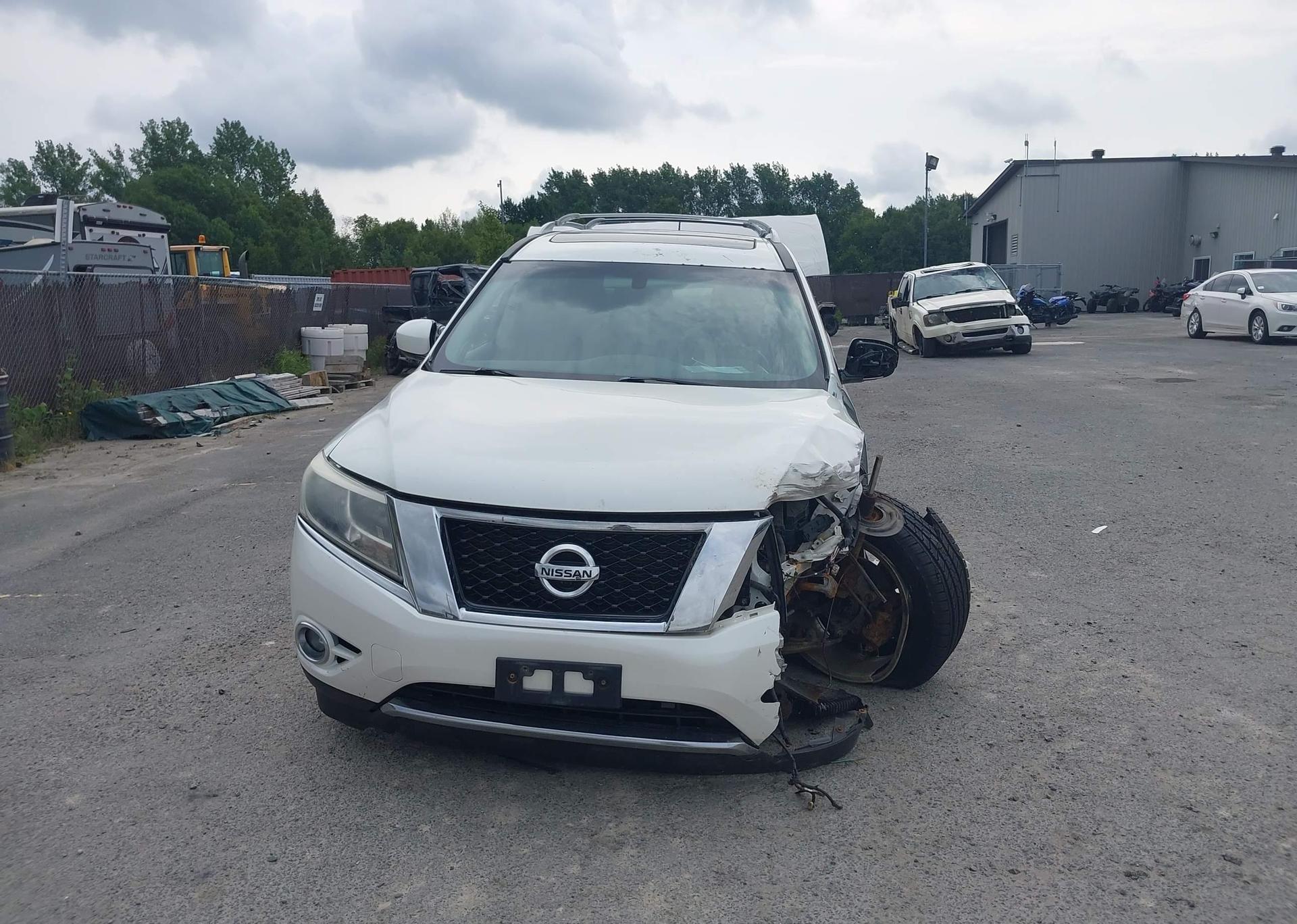 2015 NISSAN PATHFINDER PLATINUM