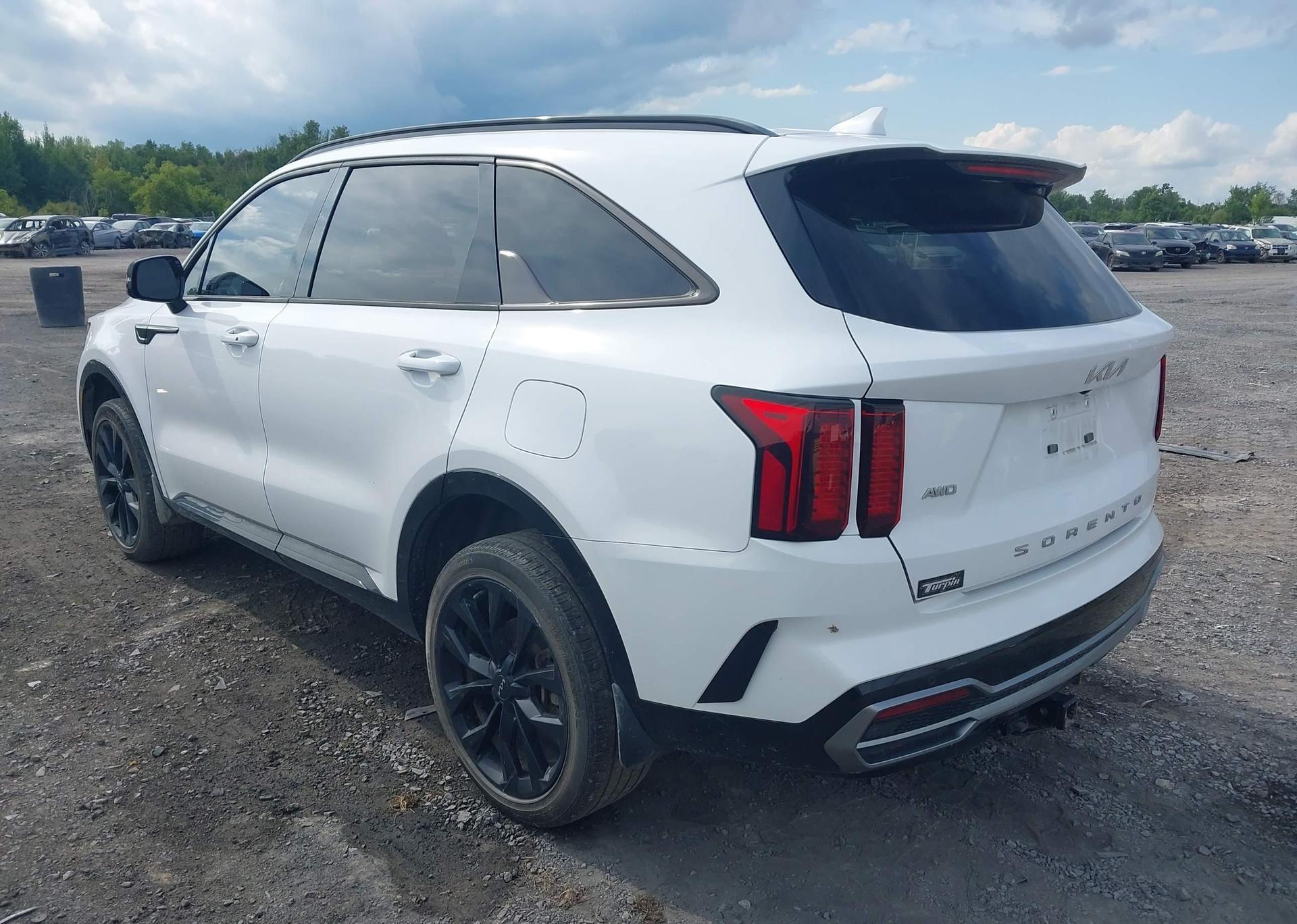 2022 KIA SORENTO EX