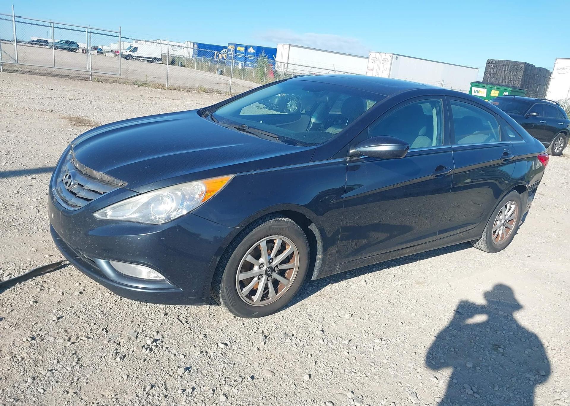 2012 HYUNDAI SONATA GLS