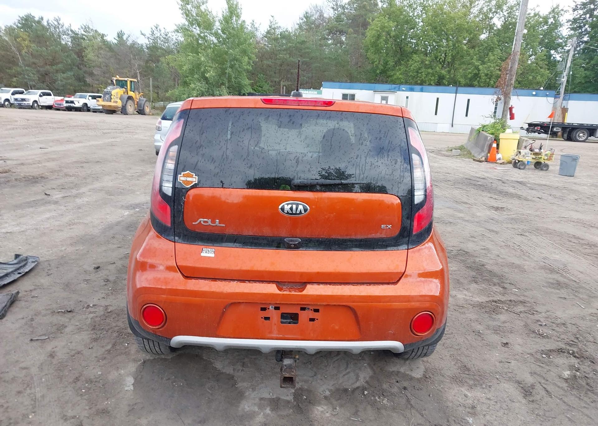 2019 KIA SOUL +