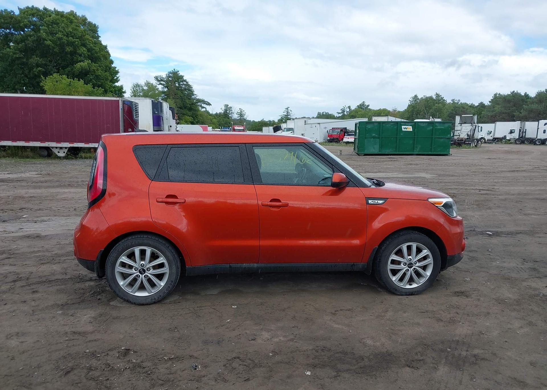 2019 KIA SOUL +