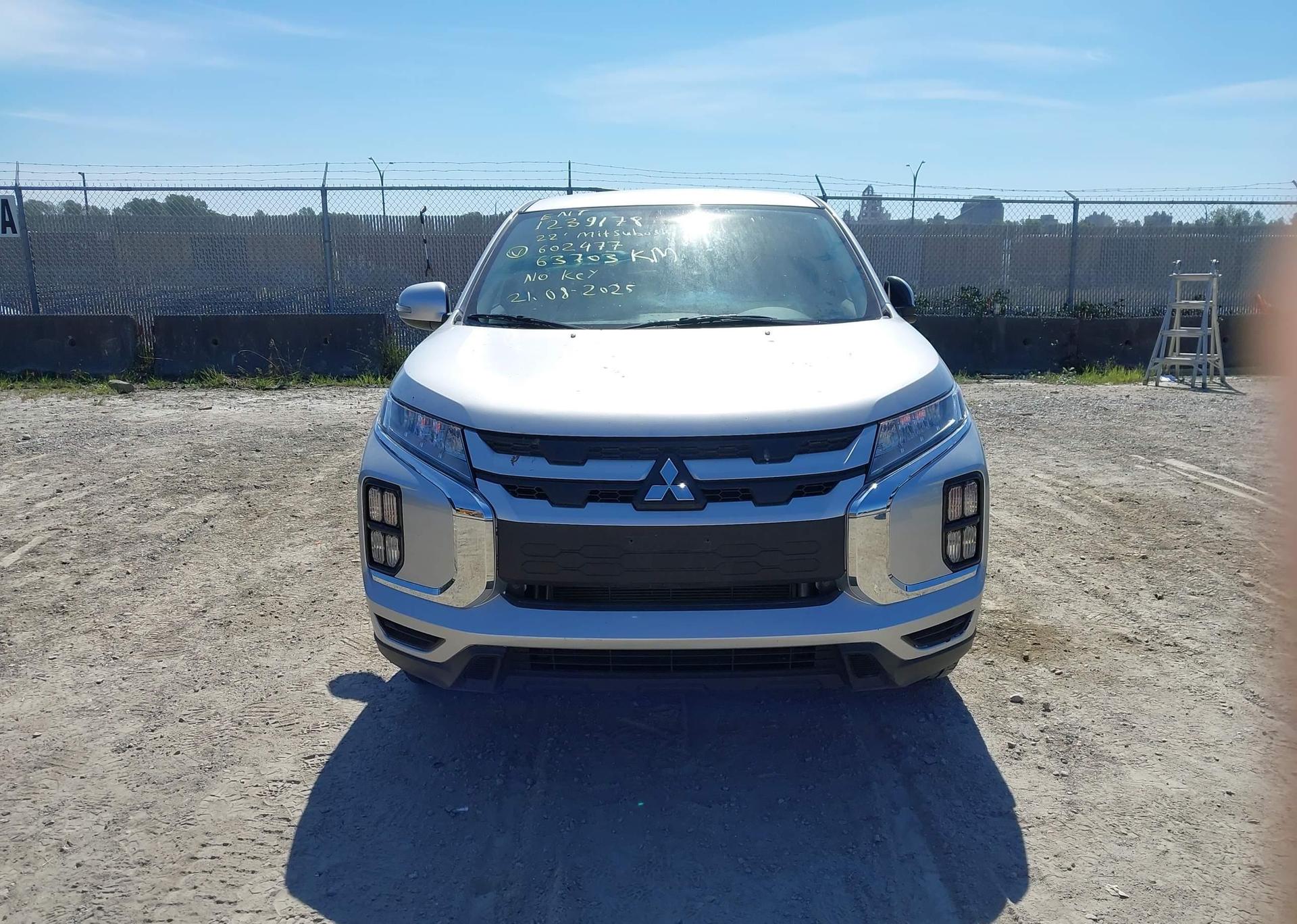 2022 MITSUBISHI RVR SE