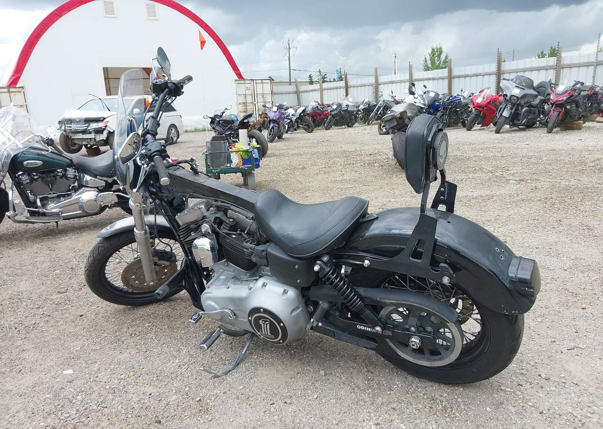 2009 HARLEY-DAVIDSON FXDB