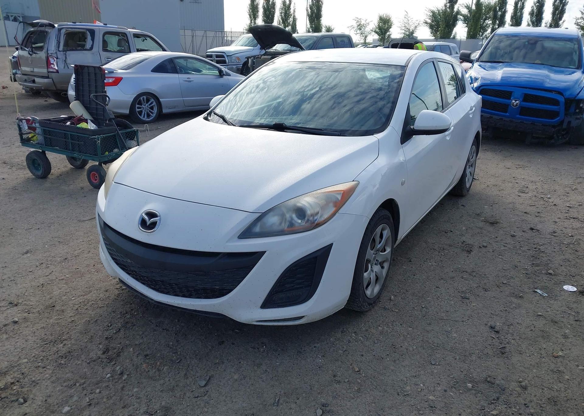2010 MAZDA 3 I