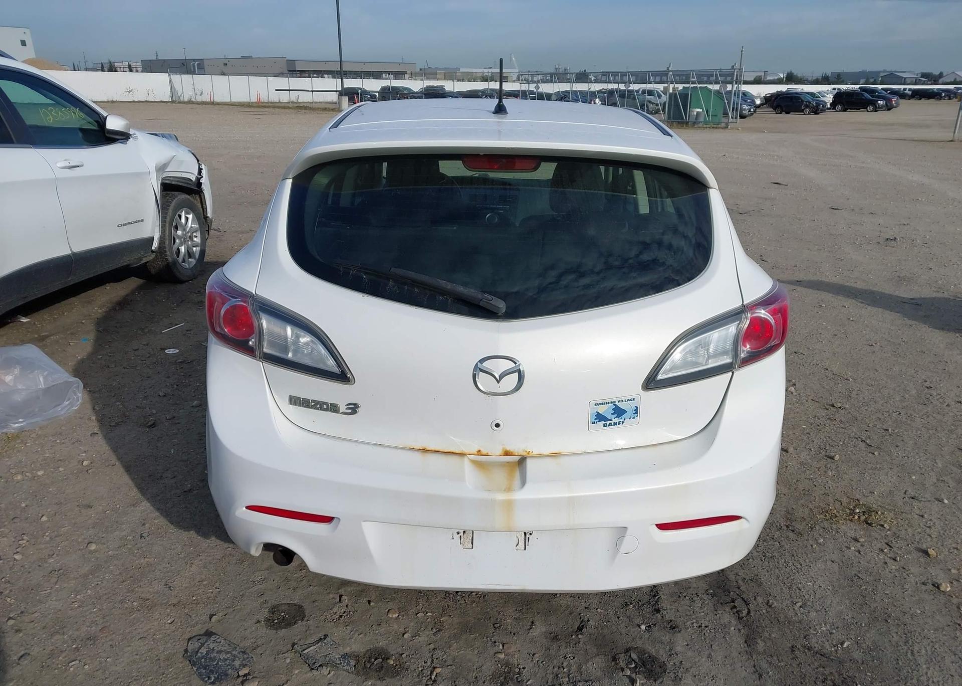 2010 MAZDA 3 I