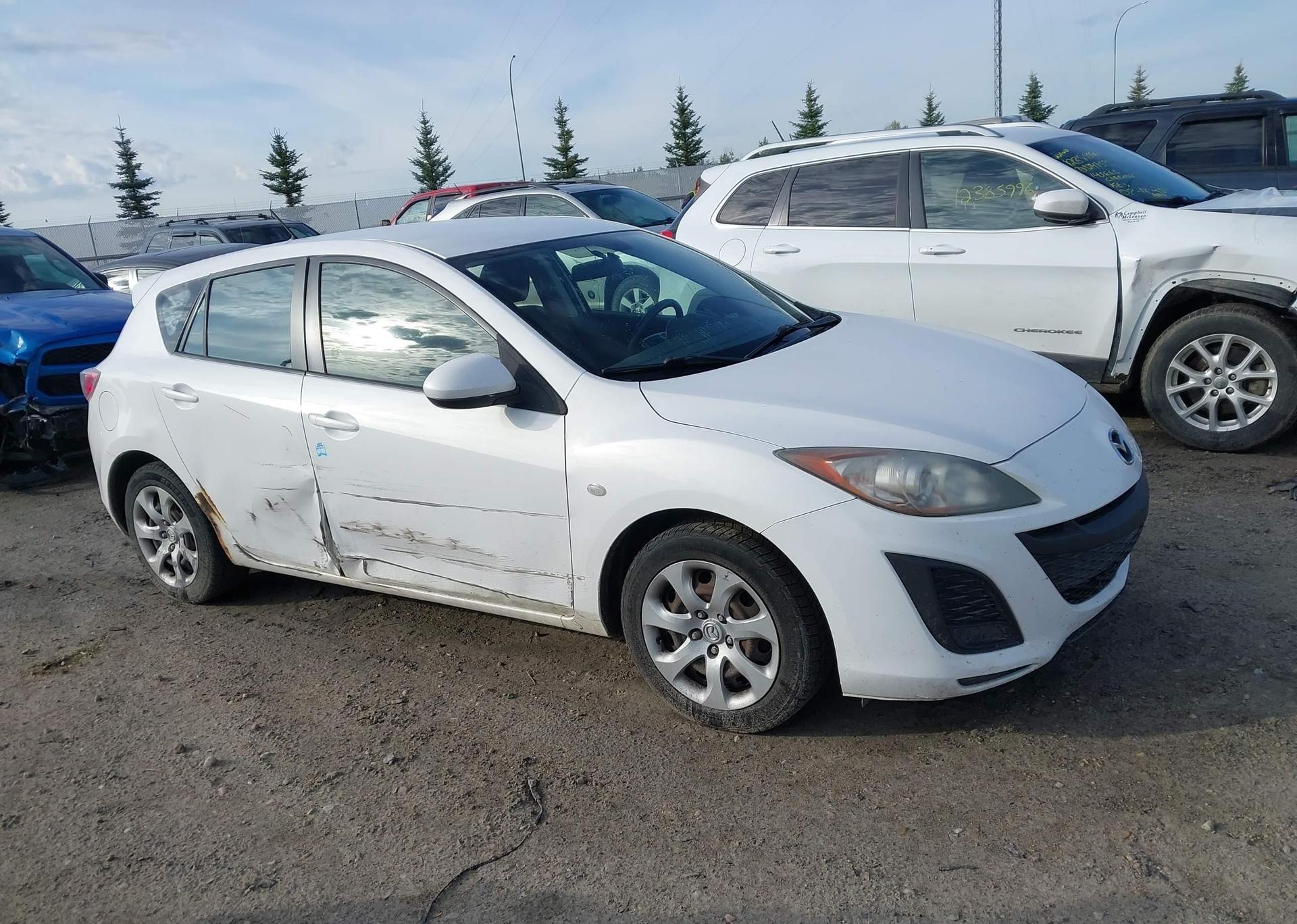 2010 MAZDA 3 I