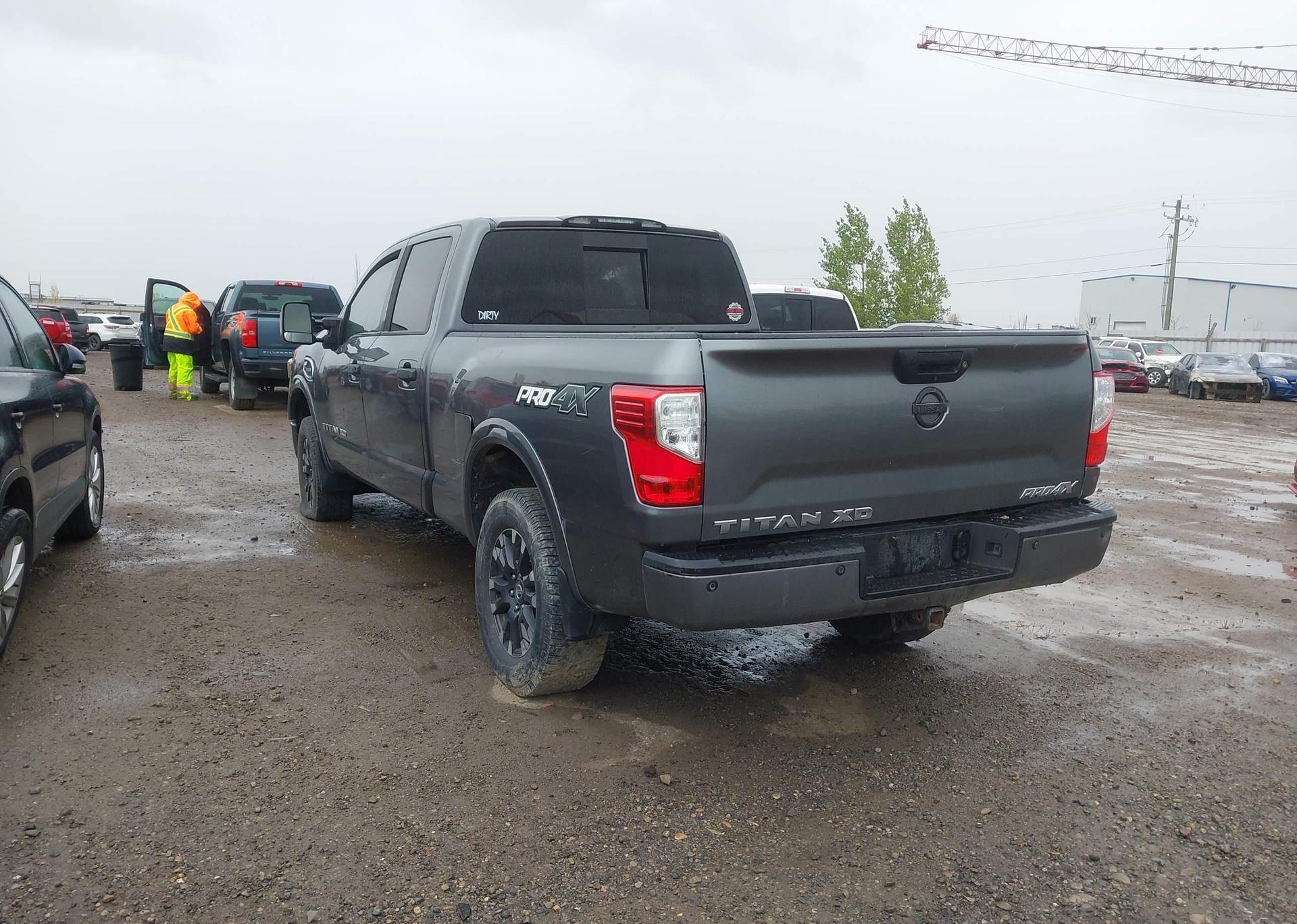 2016 NISSAN TITAN XD PLATINUM RESERVE