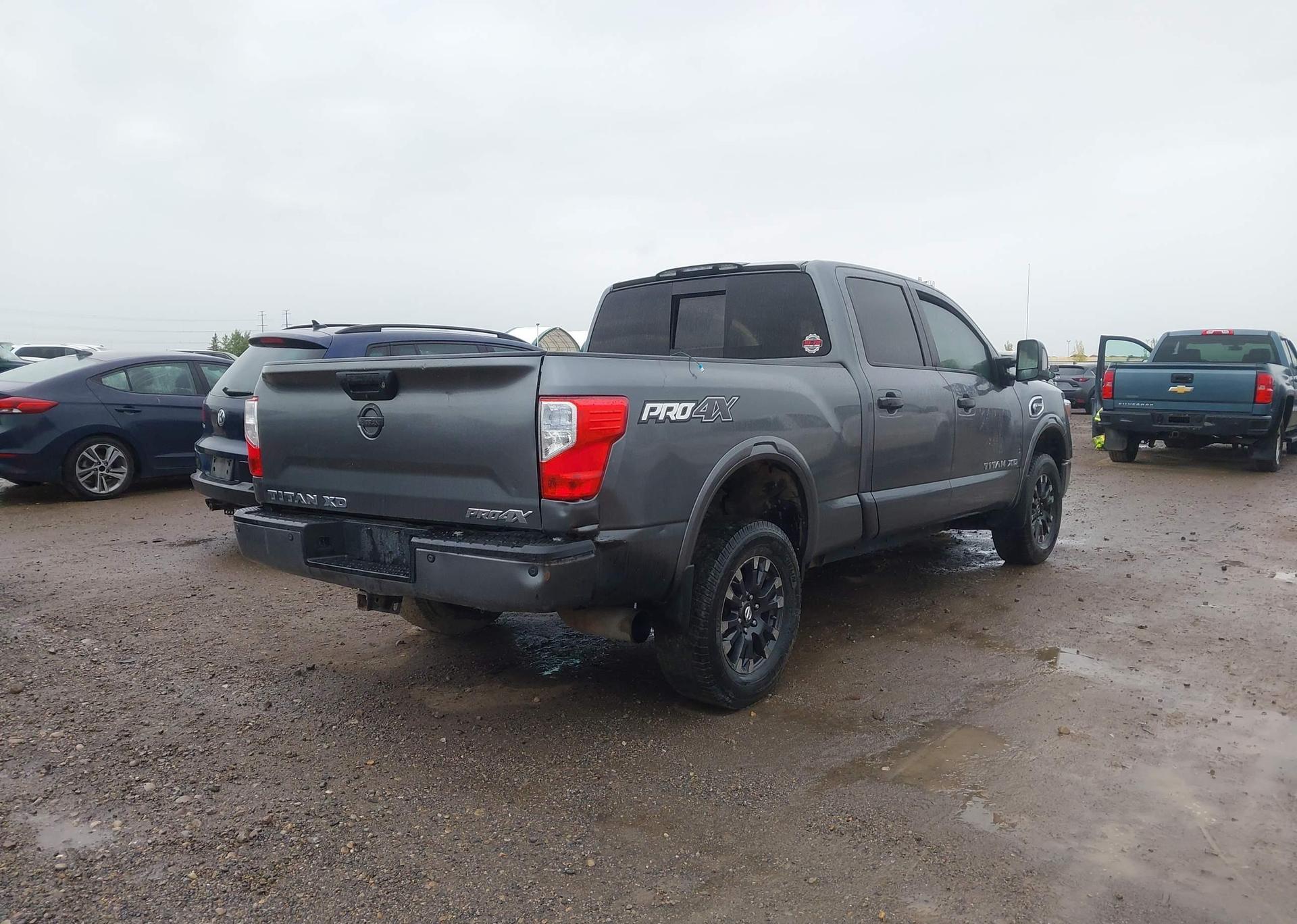 2016 NISSAN TITAN XD PLATINUM RESERVE