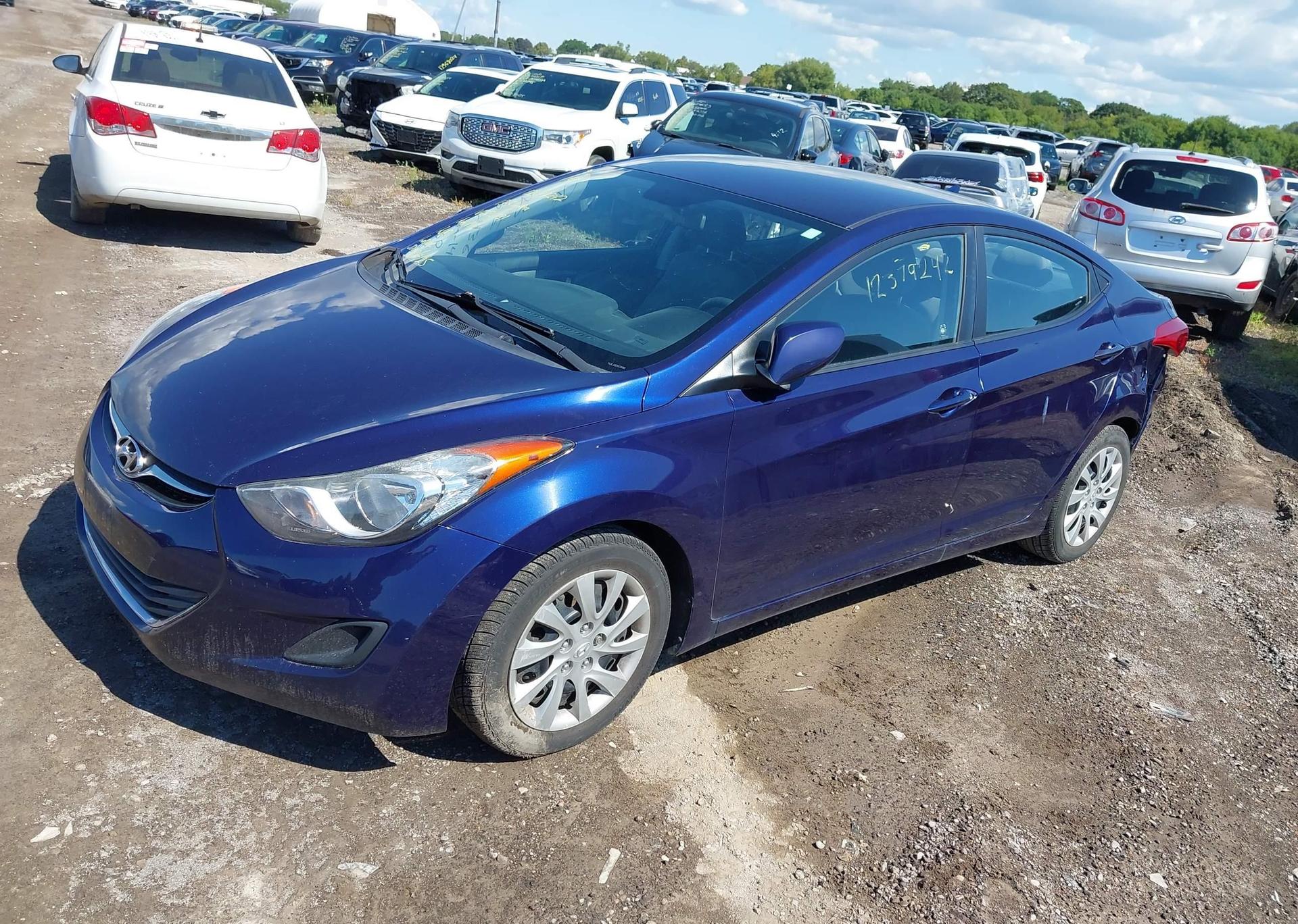 2013 HYUNDAI ELANTRA GLS