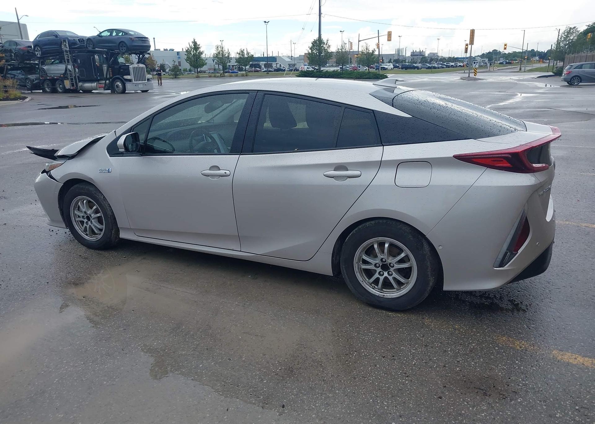 2018 TOYOTA PRIUS PRIME UPGRADE