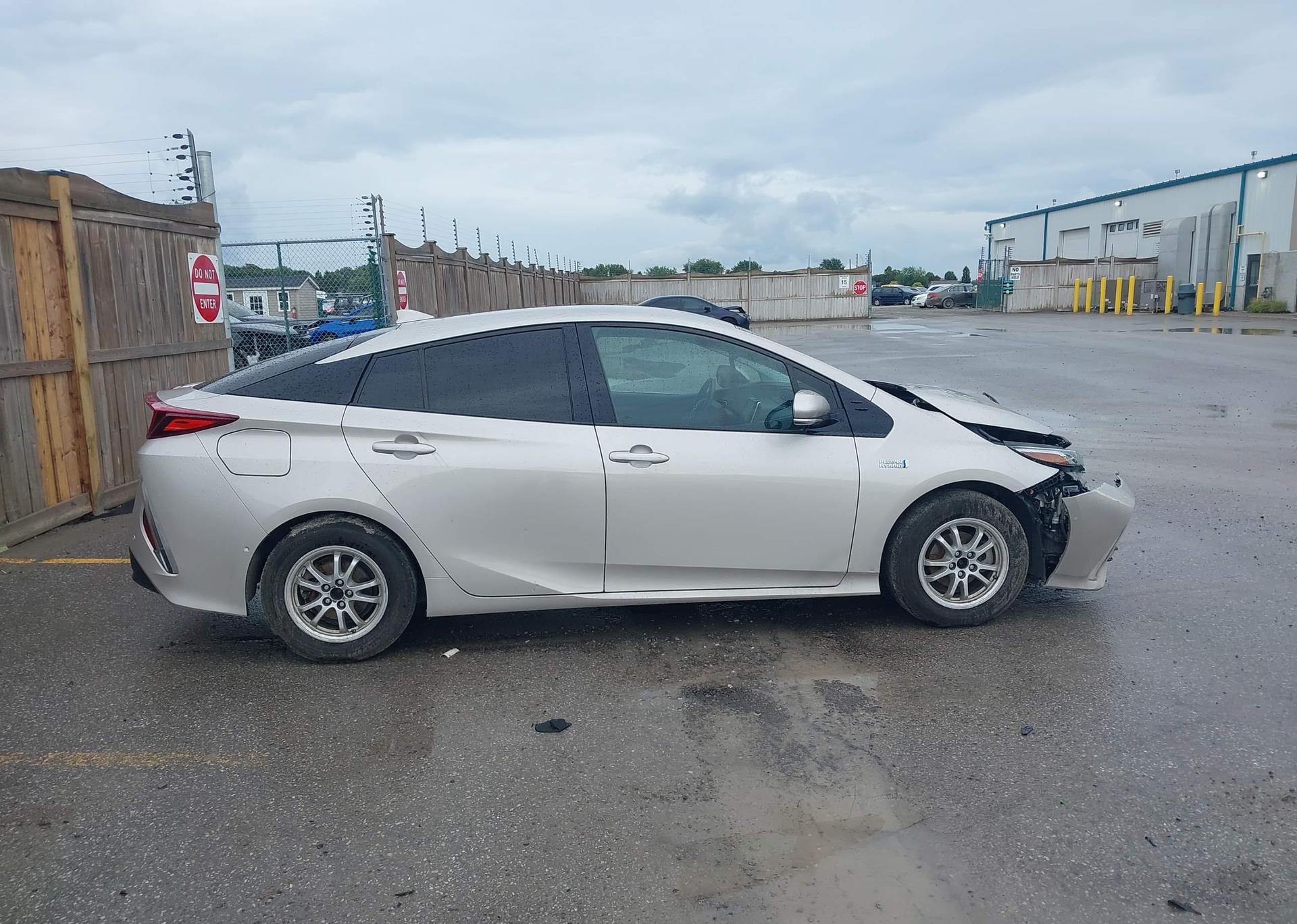 2018 TOYOTA PRIUS PRIME UPGRADE