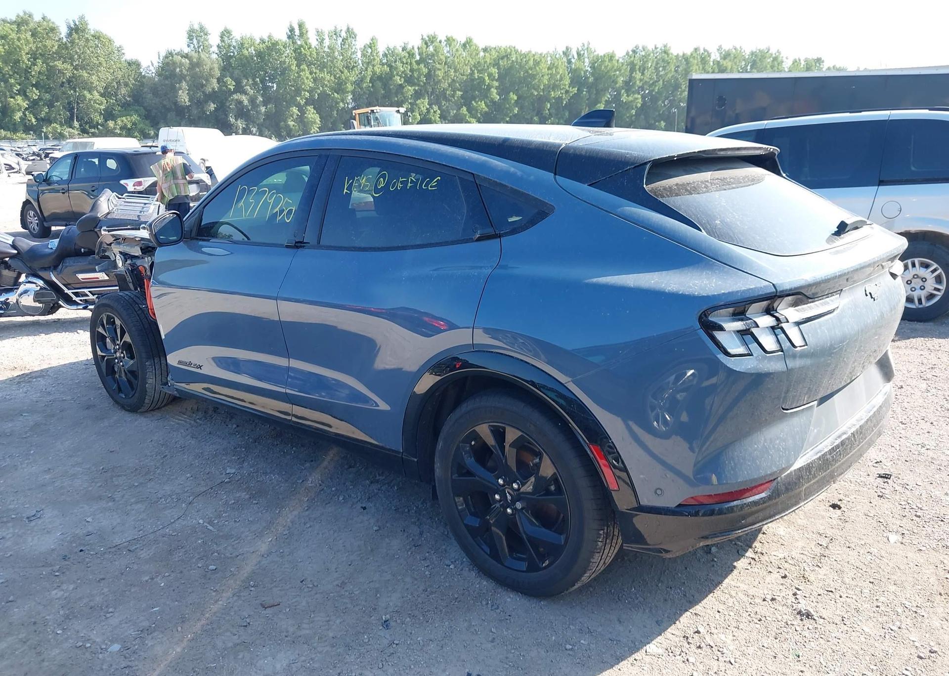 2023 FORD MUSTANG MACH-E PREMIUM