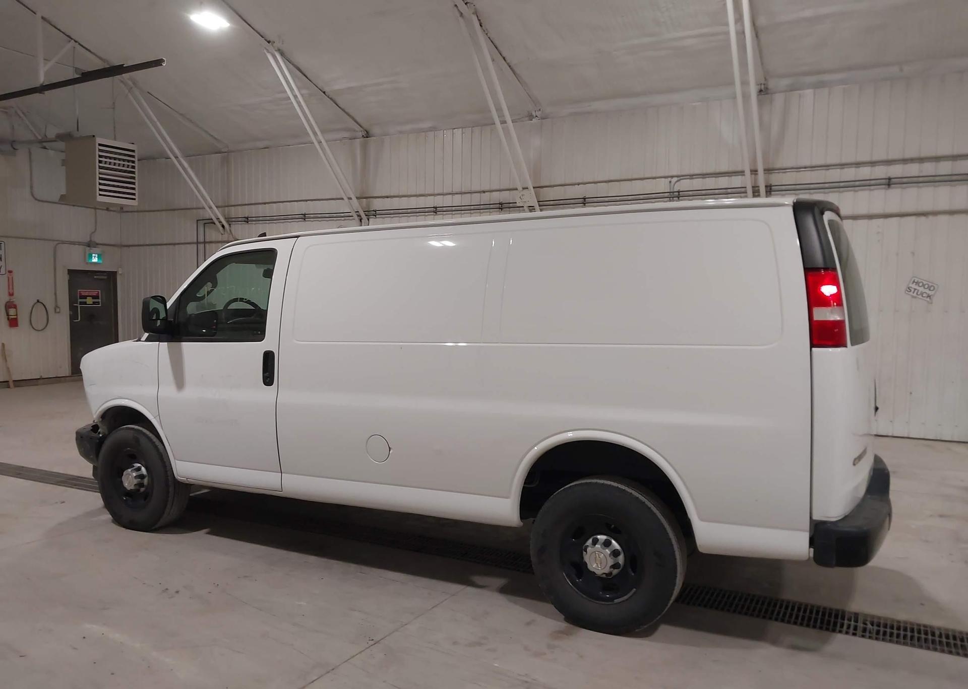 2023 CHEVROLET EXPRESS G2500