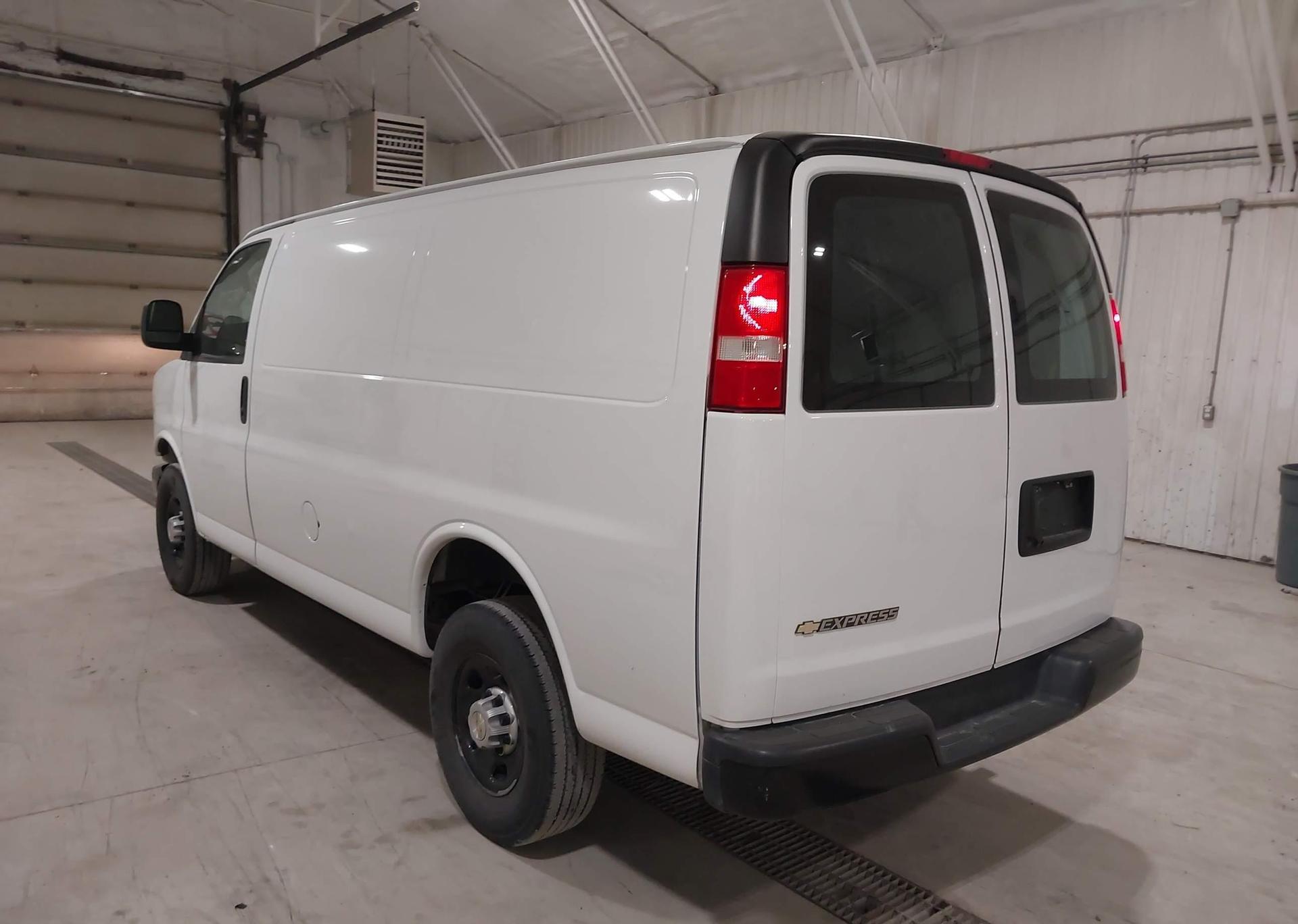 2023 CHEVROLET EXPRESS G2500