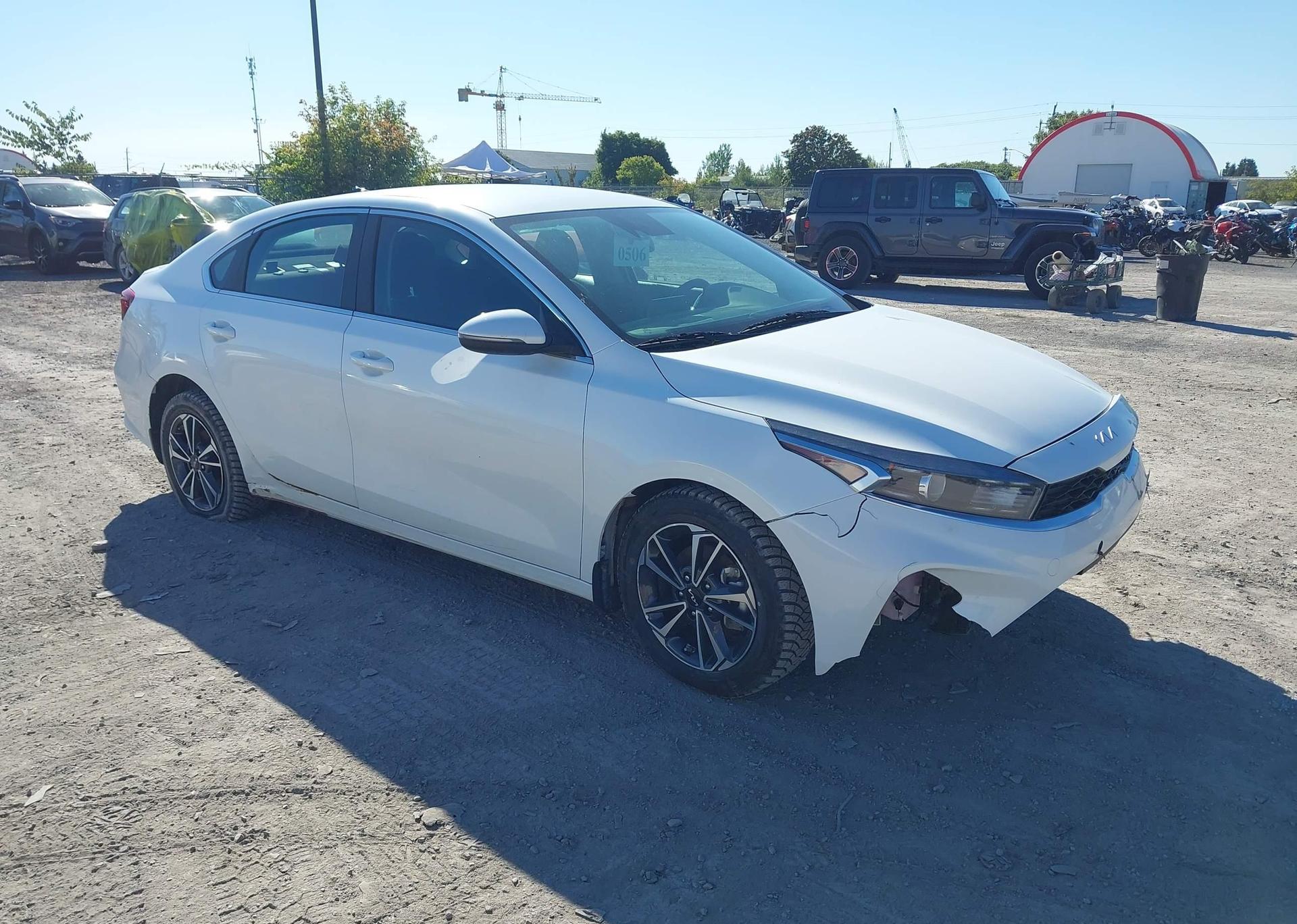 2024 KIA FORTE EX