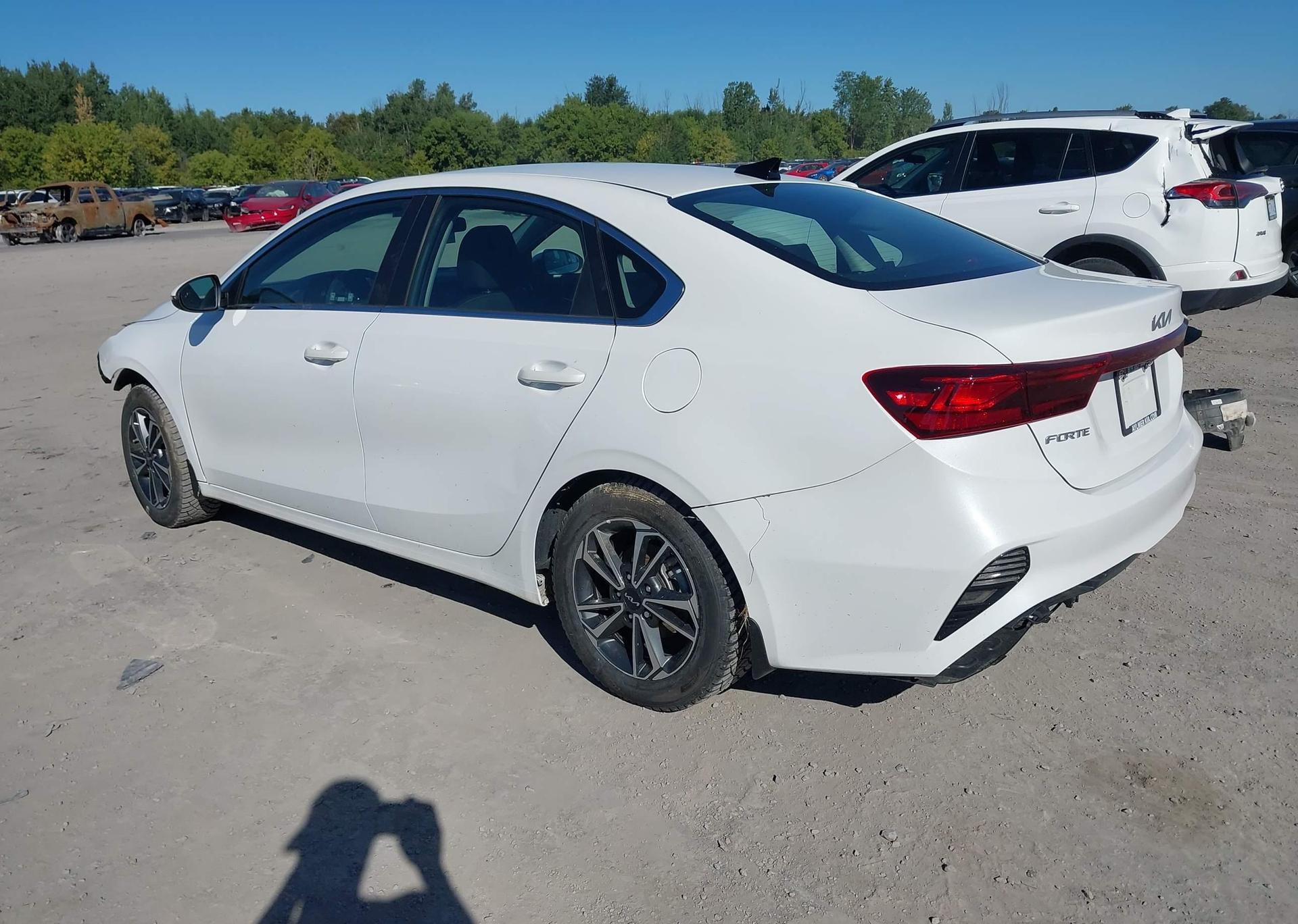 2024 KIA FORTE EX